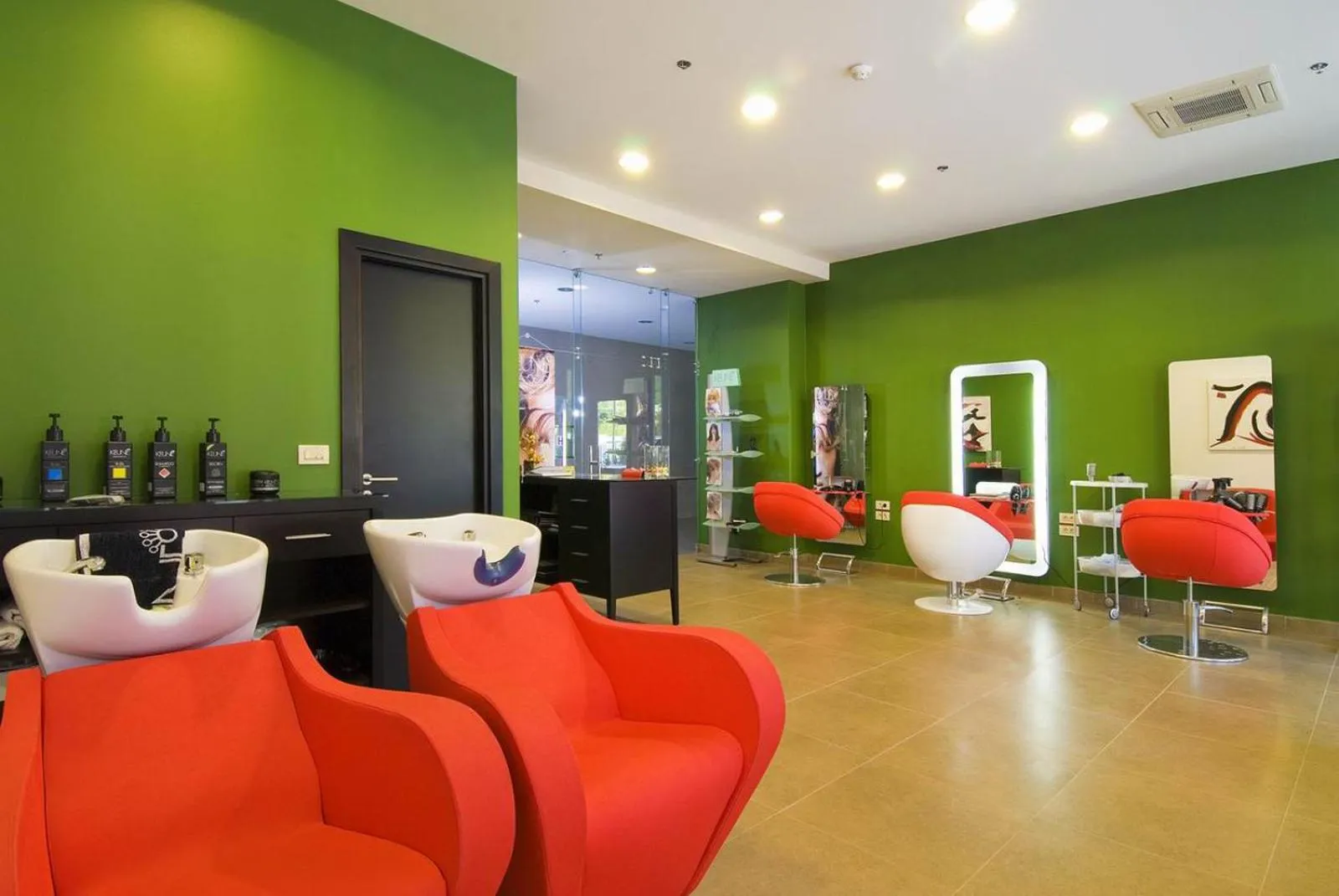 hair dryier in Admiral Grand Hotel