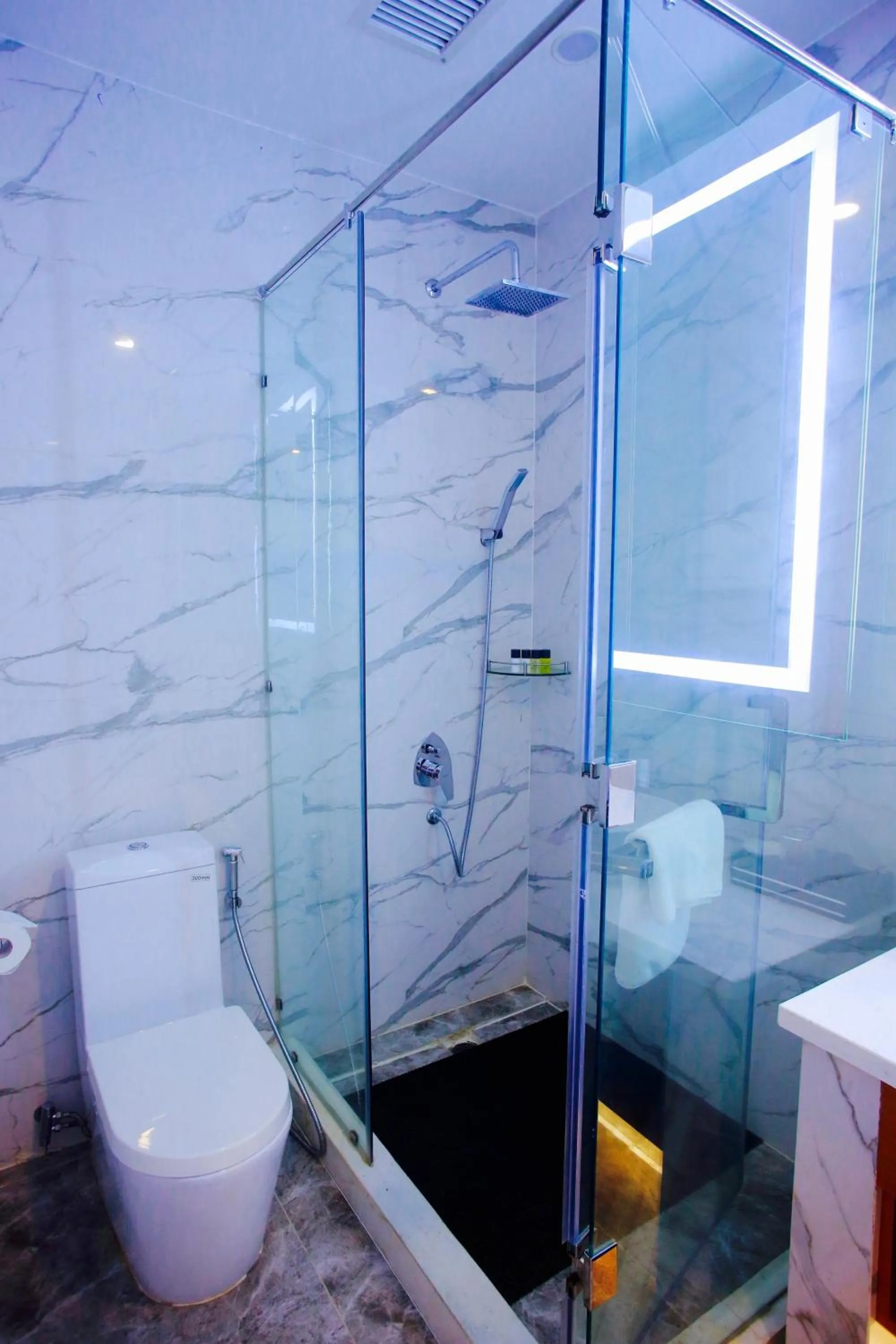 Bathroom in Bella Vita Hotel