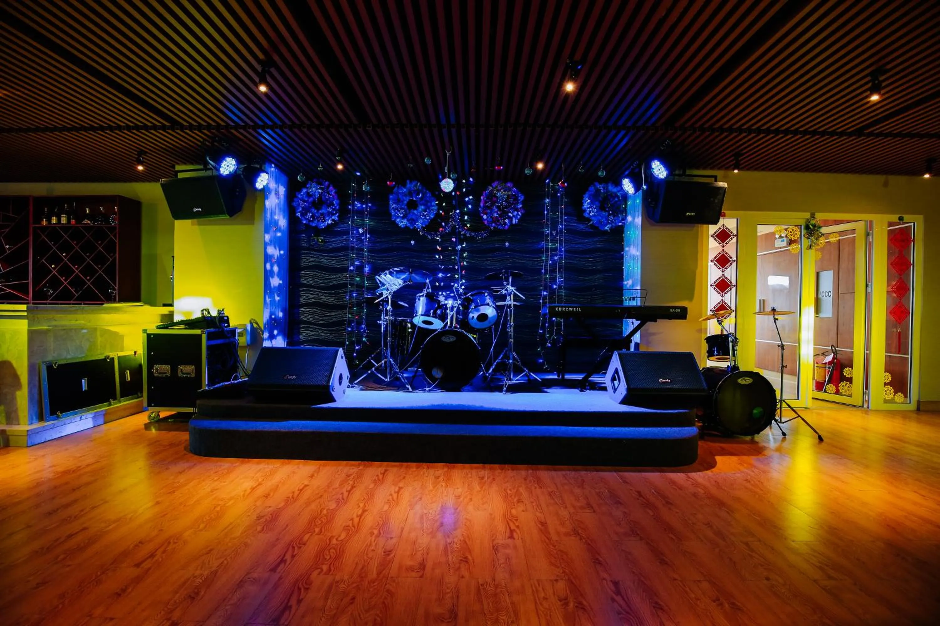 Nightclub / DJ in Bella Vita Hotel