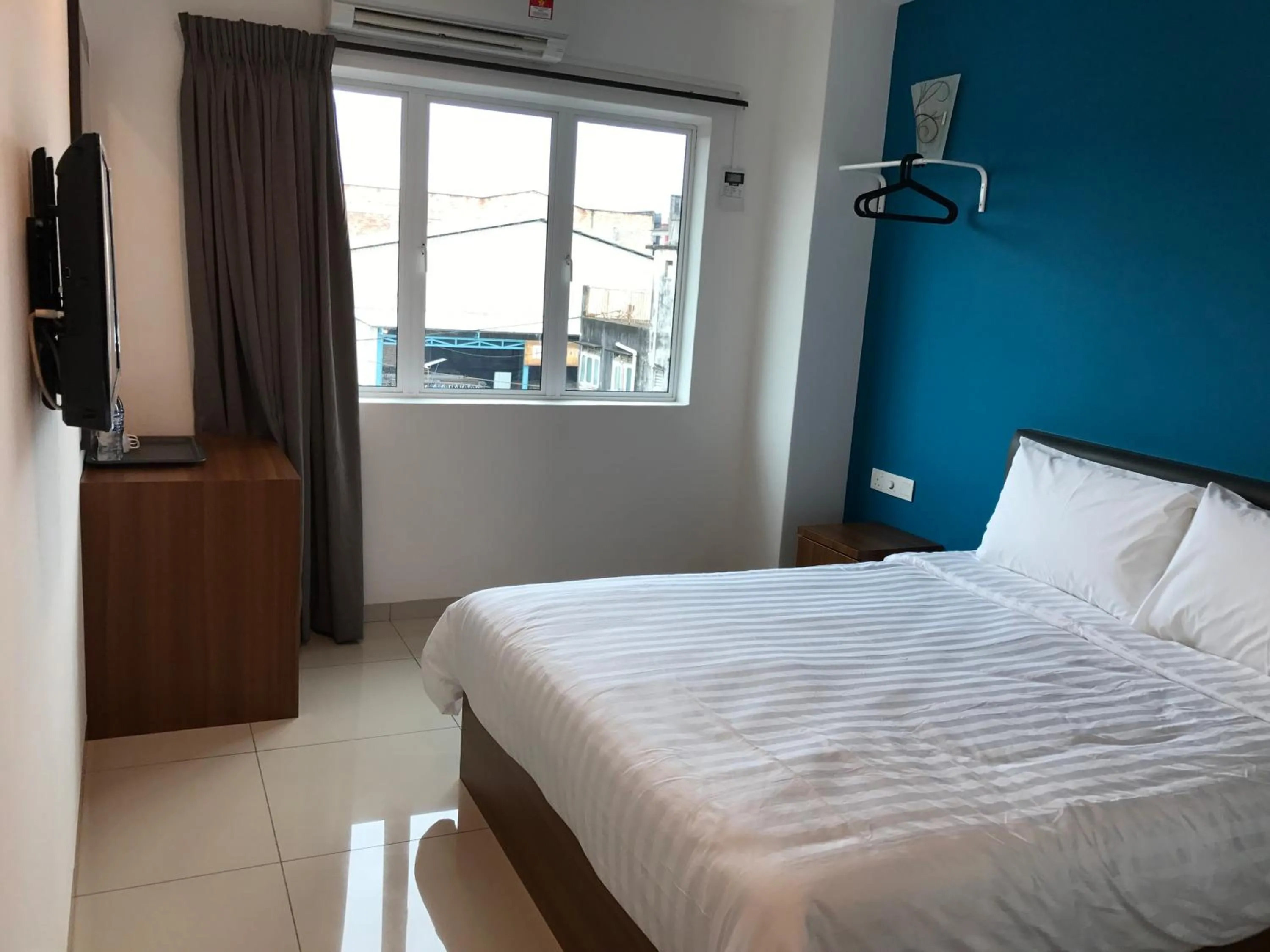 Bedroom, Bed in Brezza Hotel Sitiawan