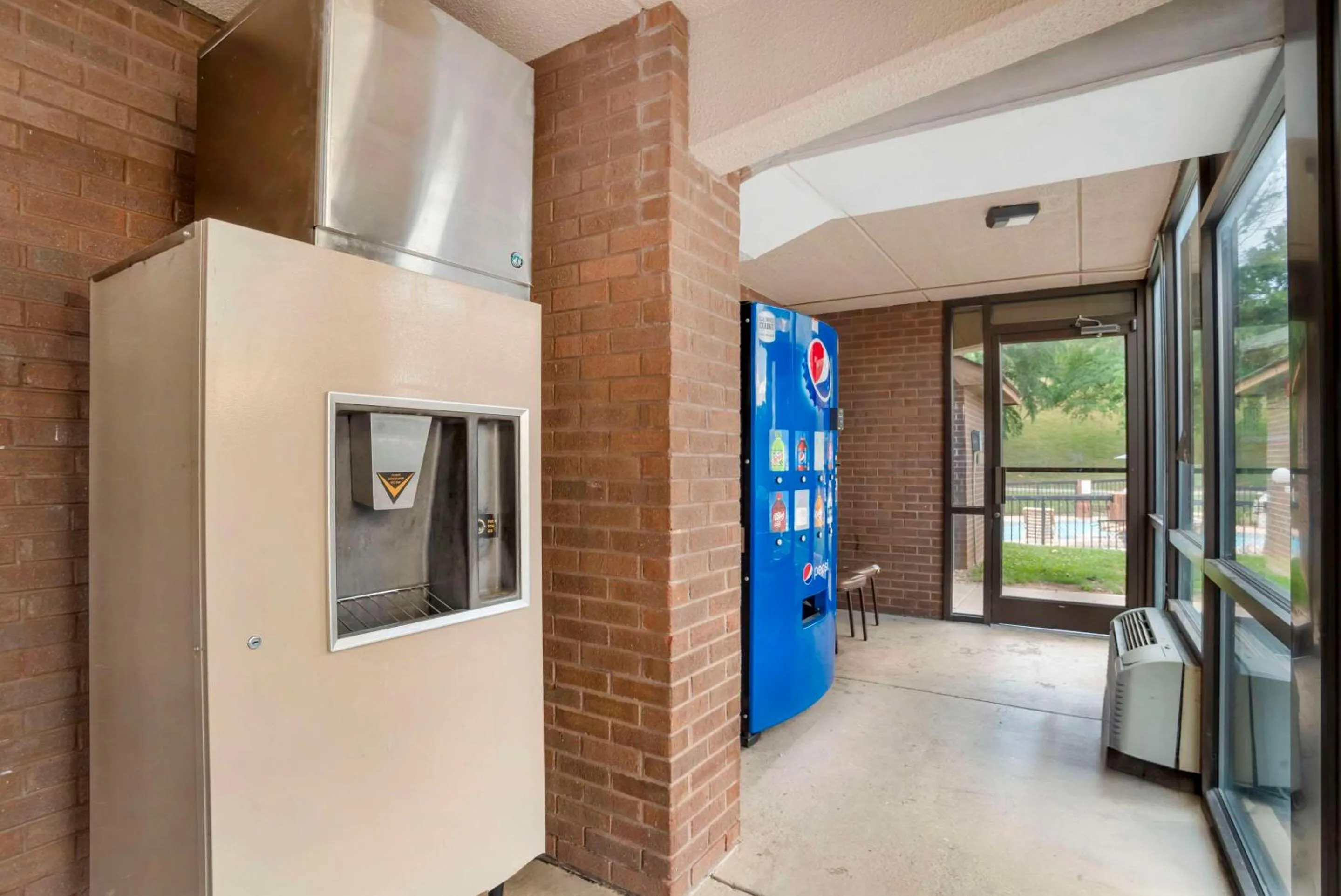 Other in Quality Inn near Speedway