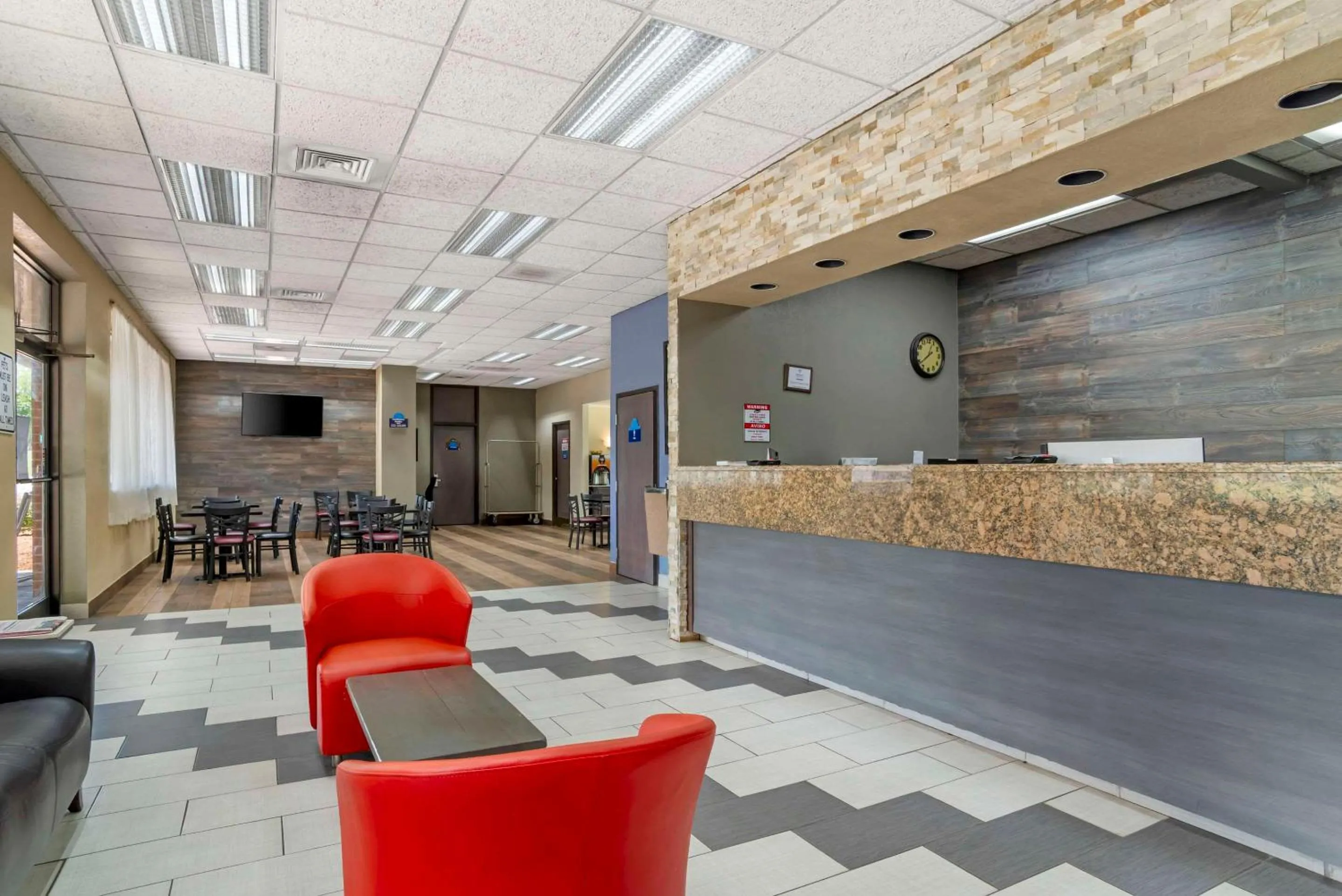 Lobby or reception in Quality Inn near Speedway