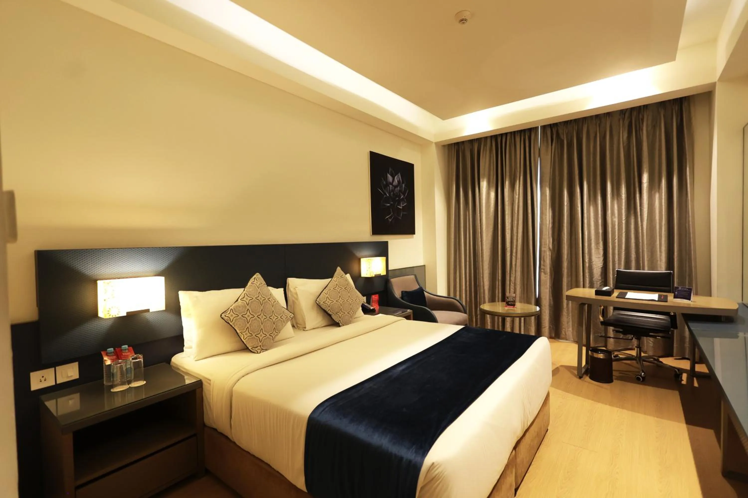 Bedroom, Bed in Ramada by Wyndham Lucknow Hotel and Convention Center