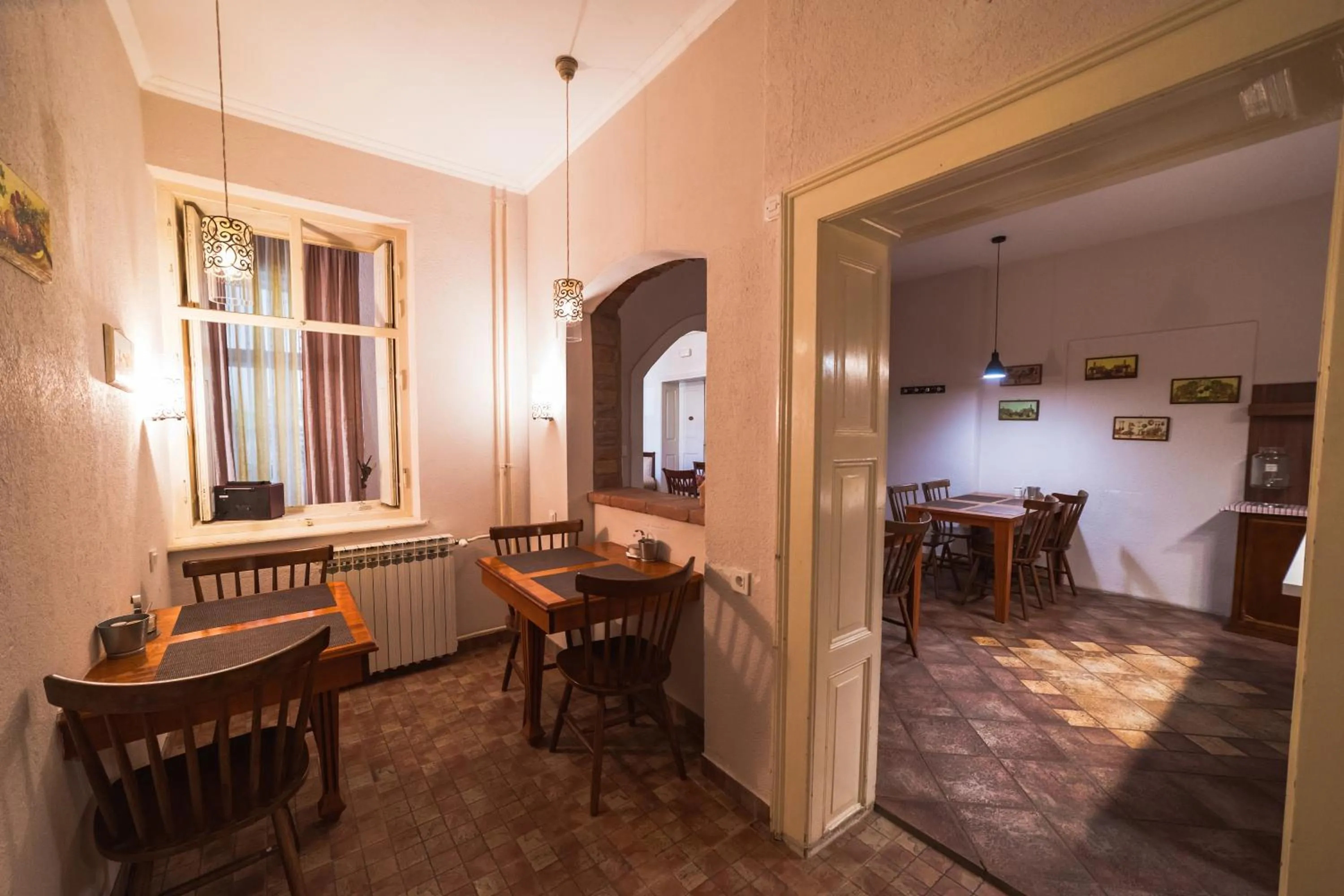 Dining area in Maksimilian Osijek