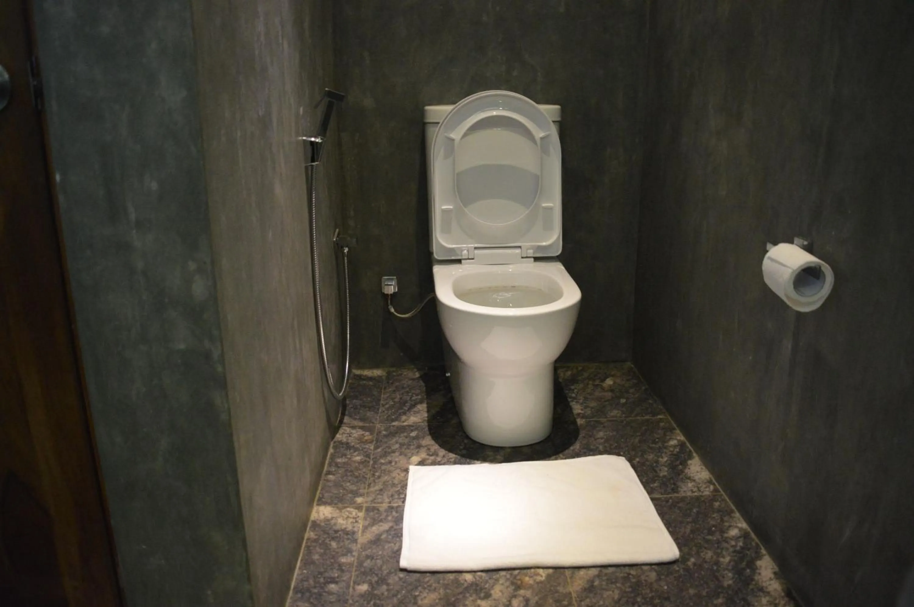 Bathroom in The Countryside Udawalawe