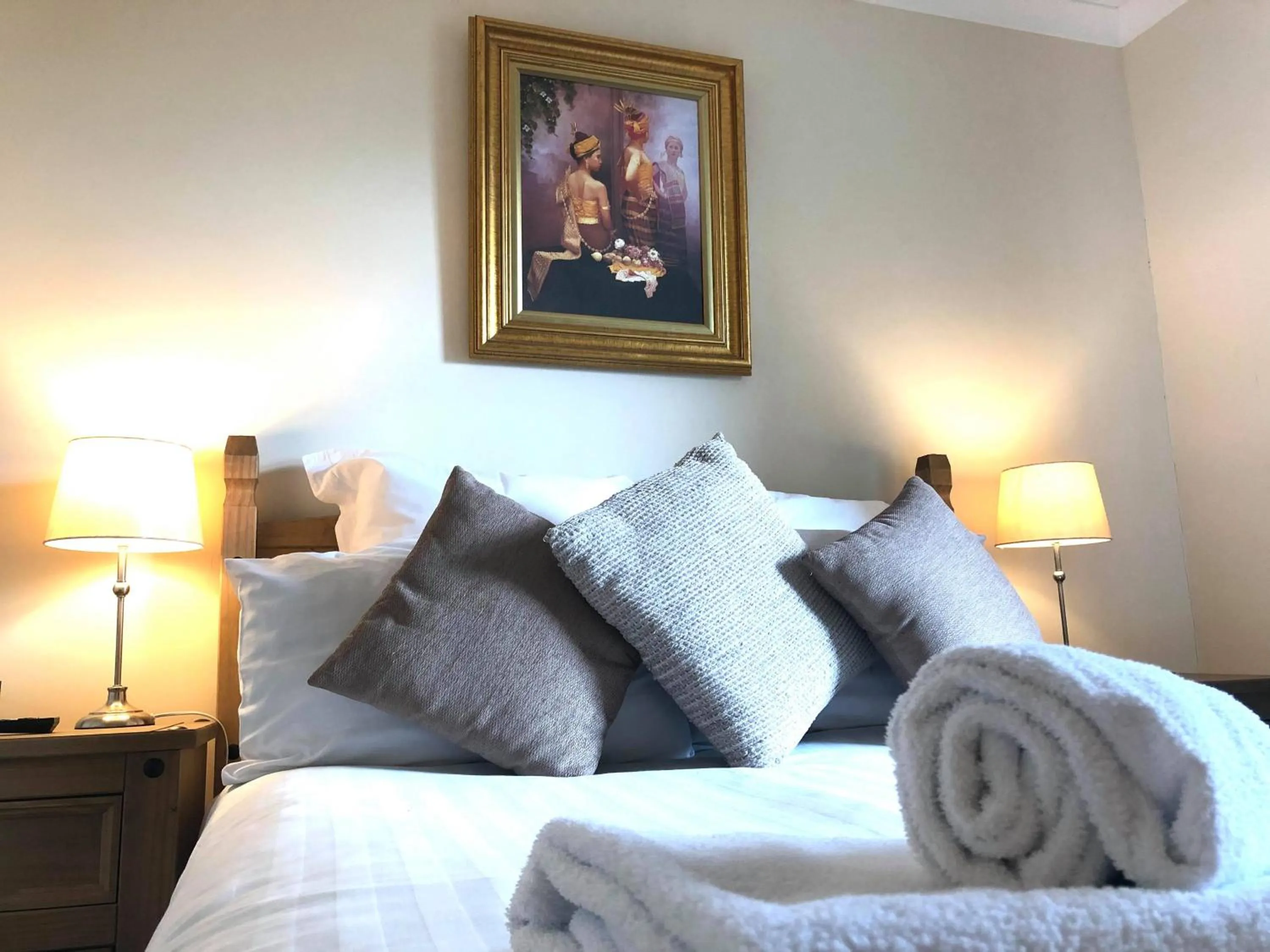 Bed in The Llanelwedd Arms Hotel