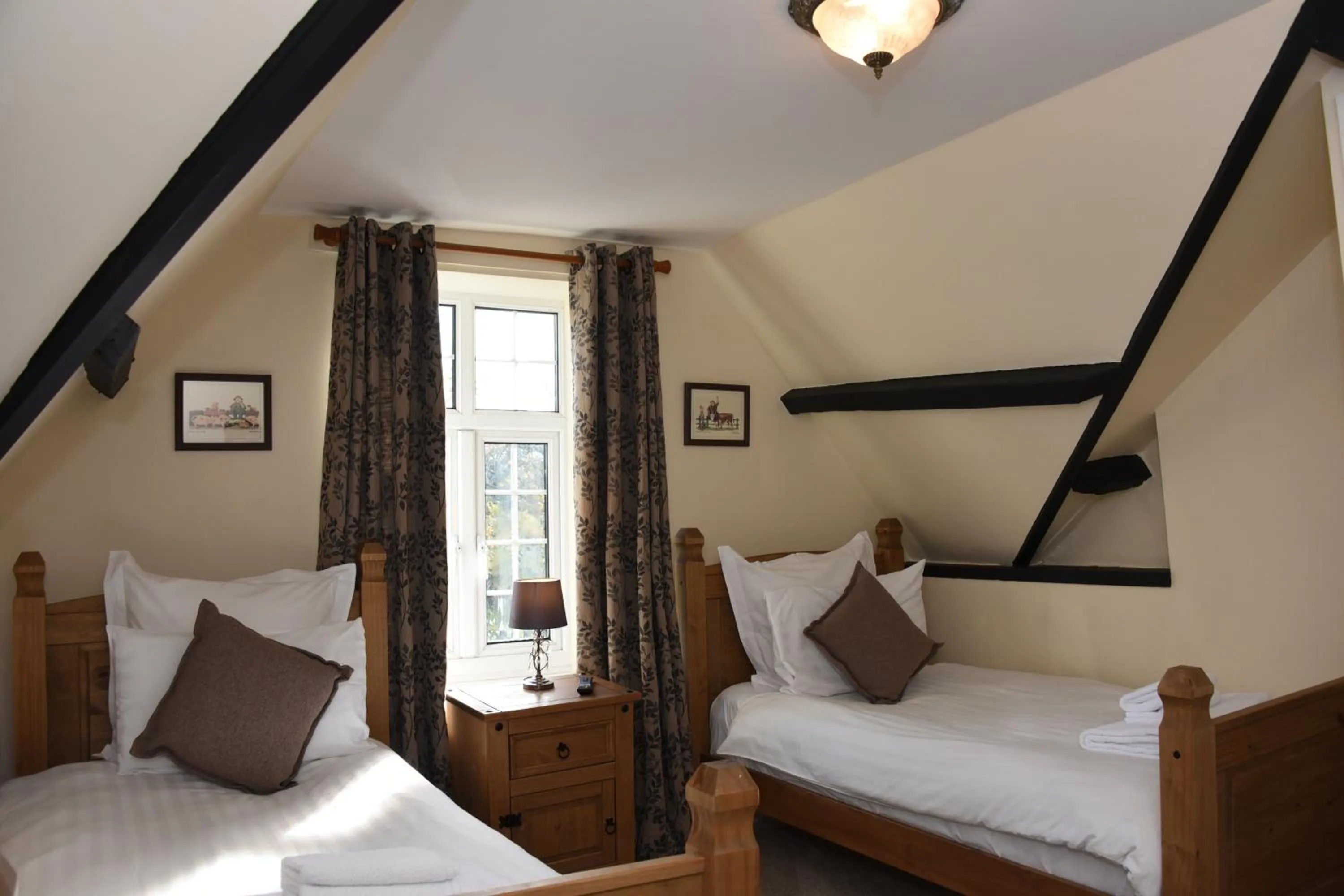 Bed in The Llanelwedd Arms Hotel