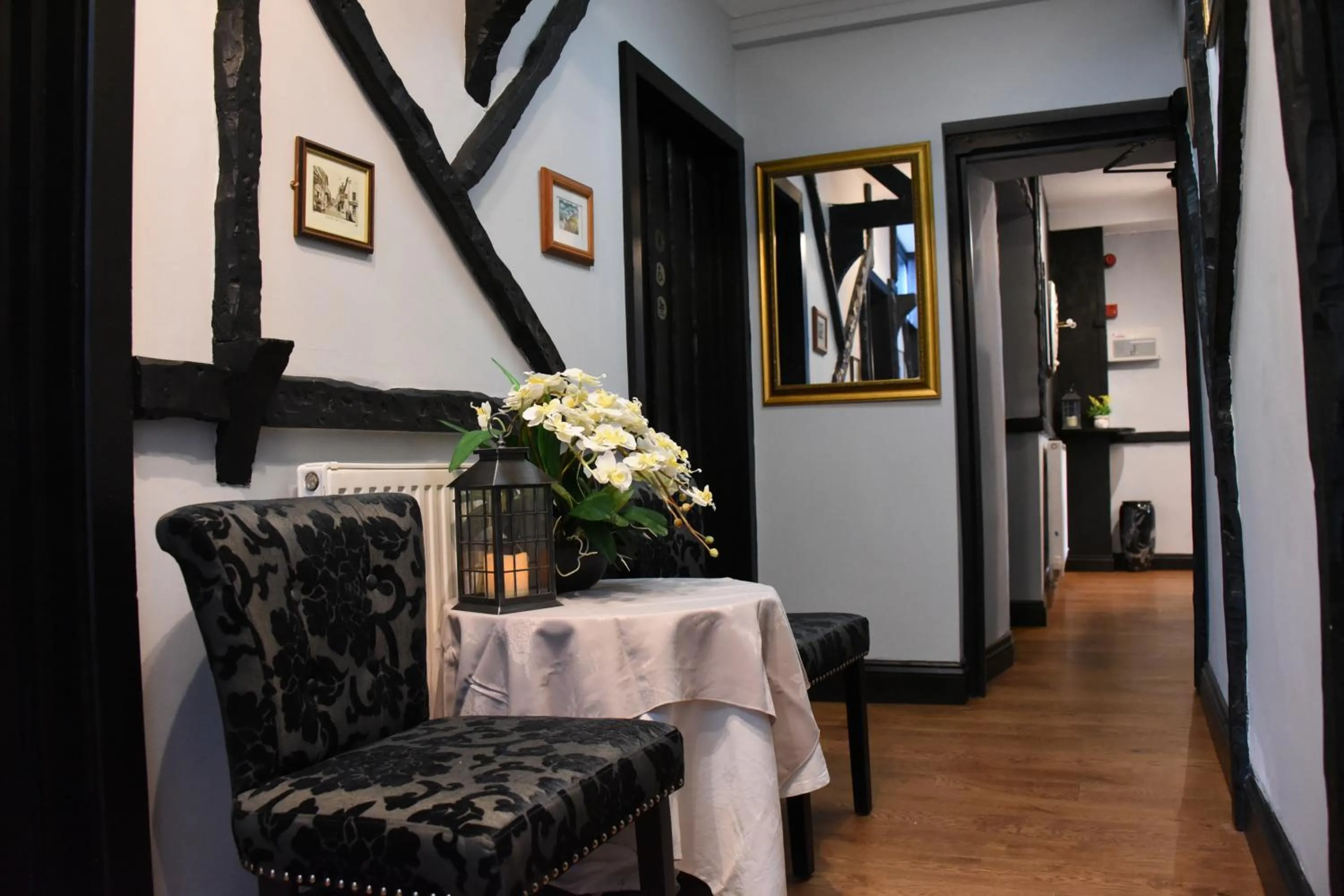 The Llanelwedd Arms Hotel