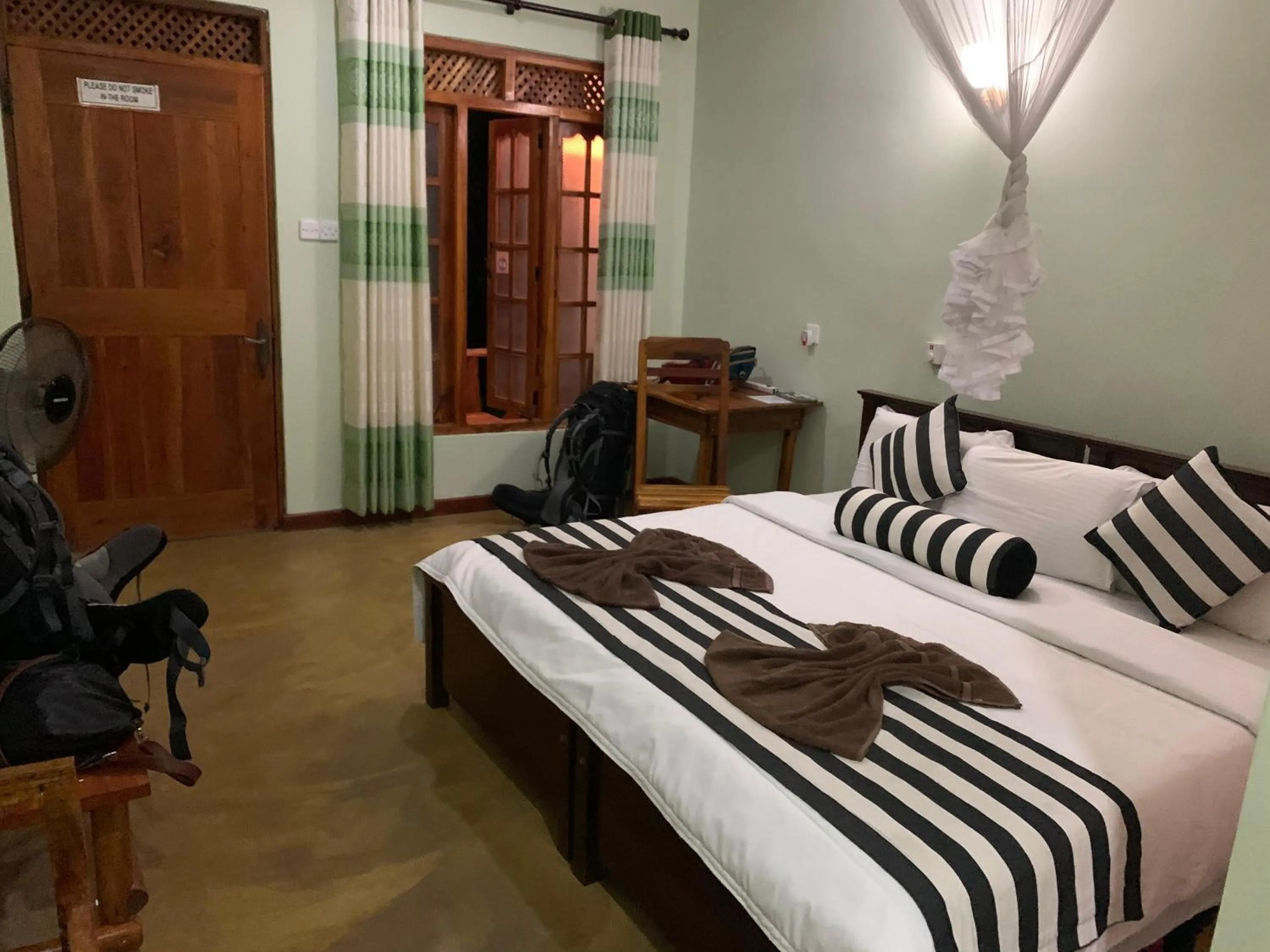 Bedroom, Bed in Dinaro Guest