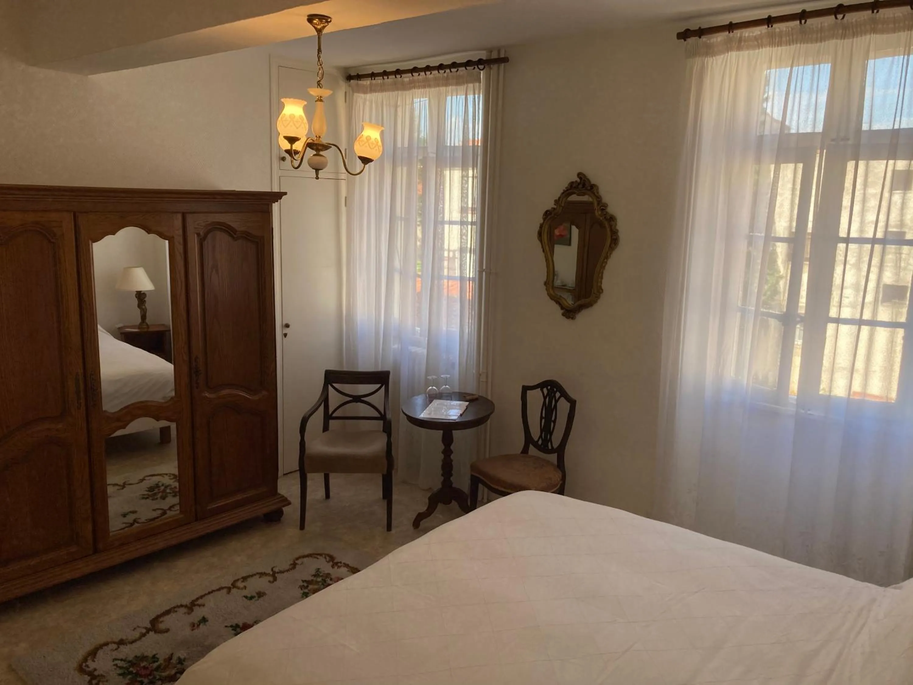 Bed in Poppys Chambres d'Hotes