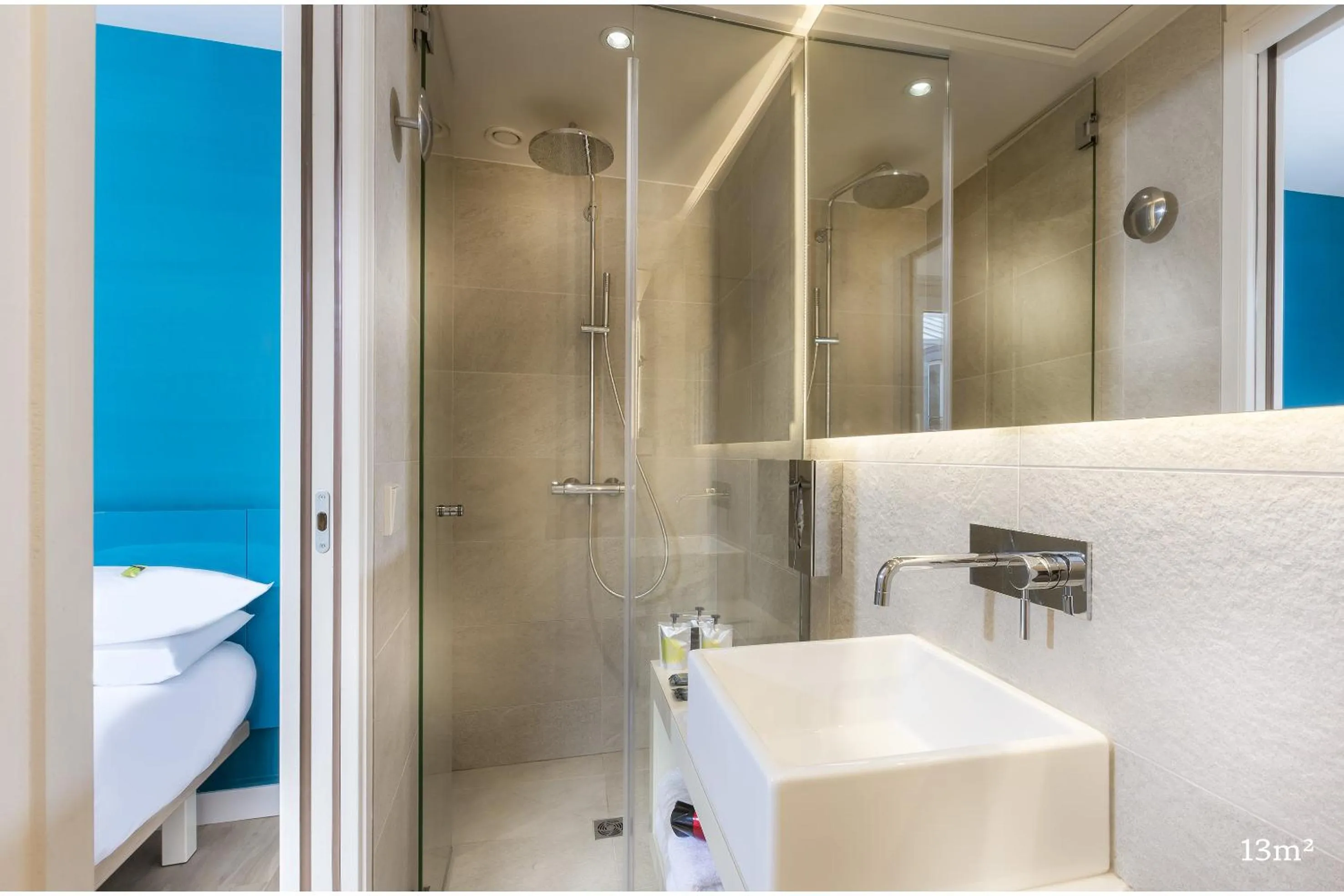 Bathroom in Hotel Andréa