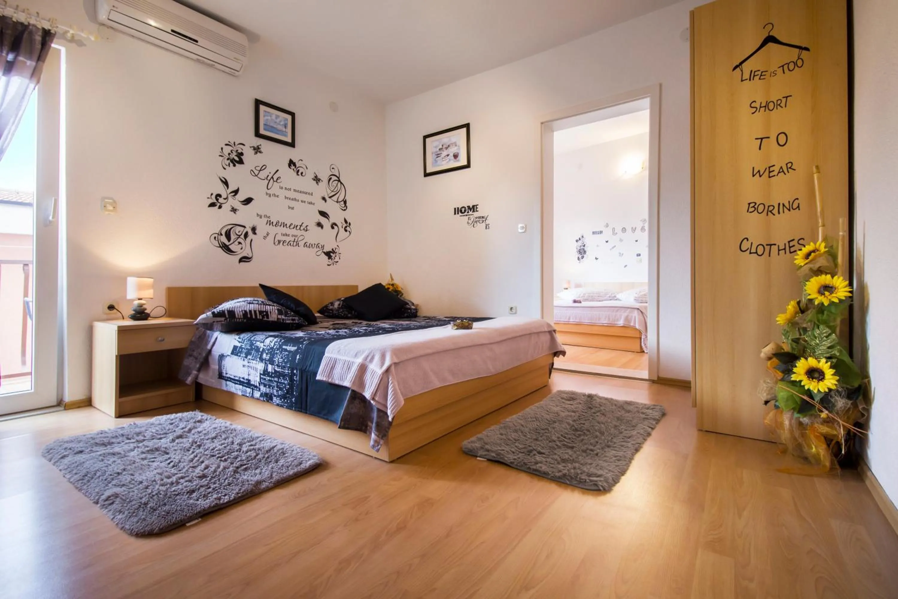Apartment & Rooms Marigold