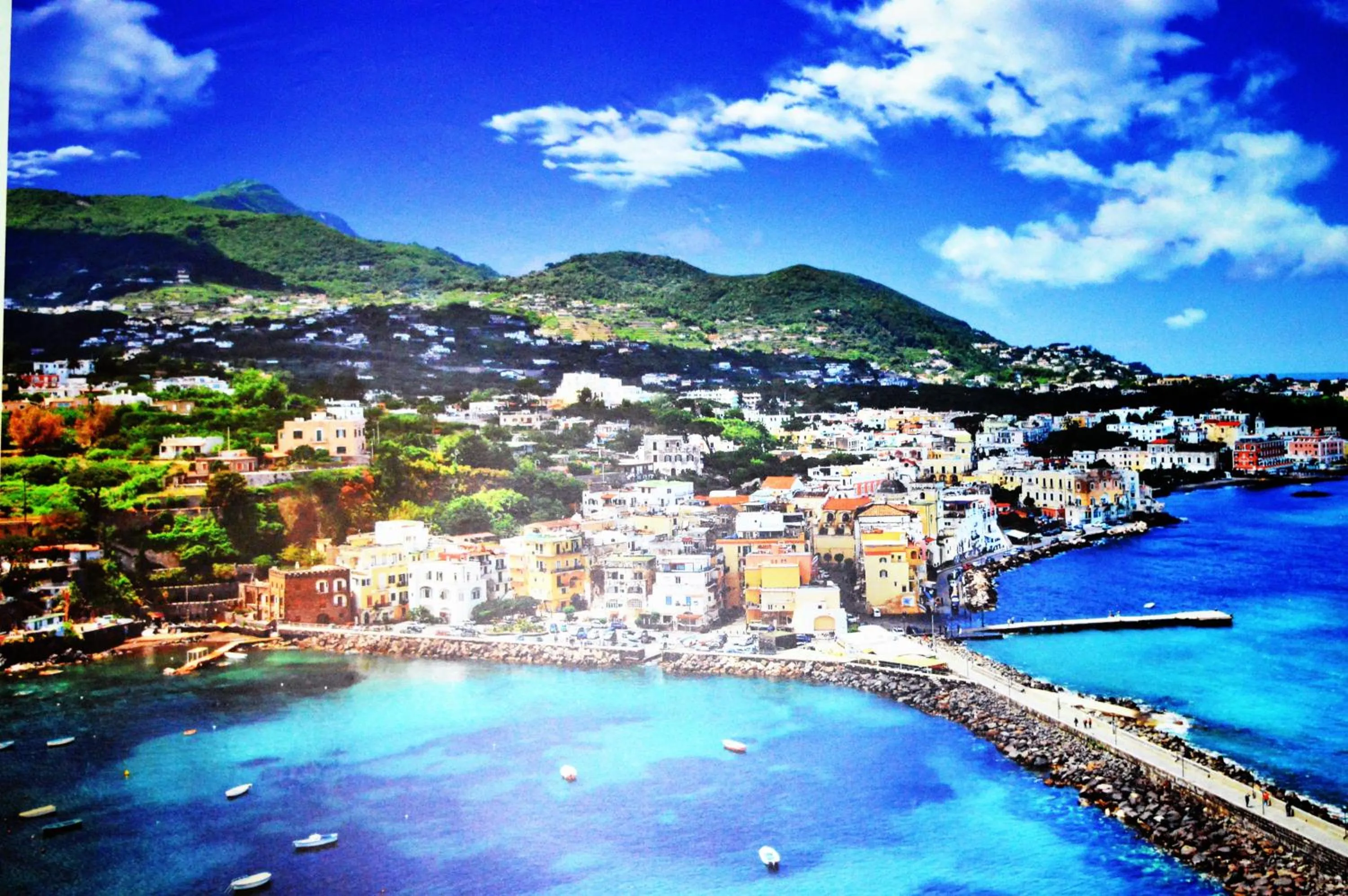 Decorative detail in Napoli Station B&B