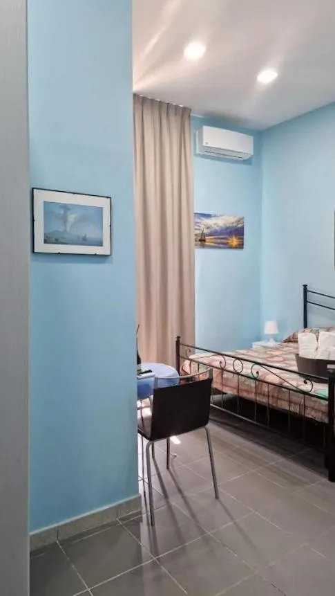 Napoli Station B&B