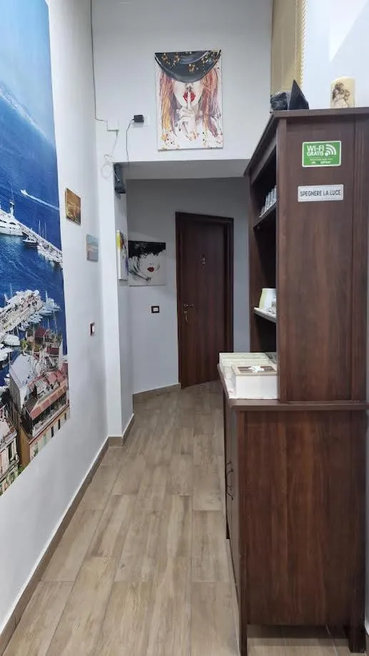 Seating area in Napoli Station B&B