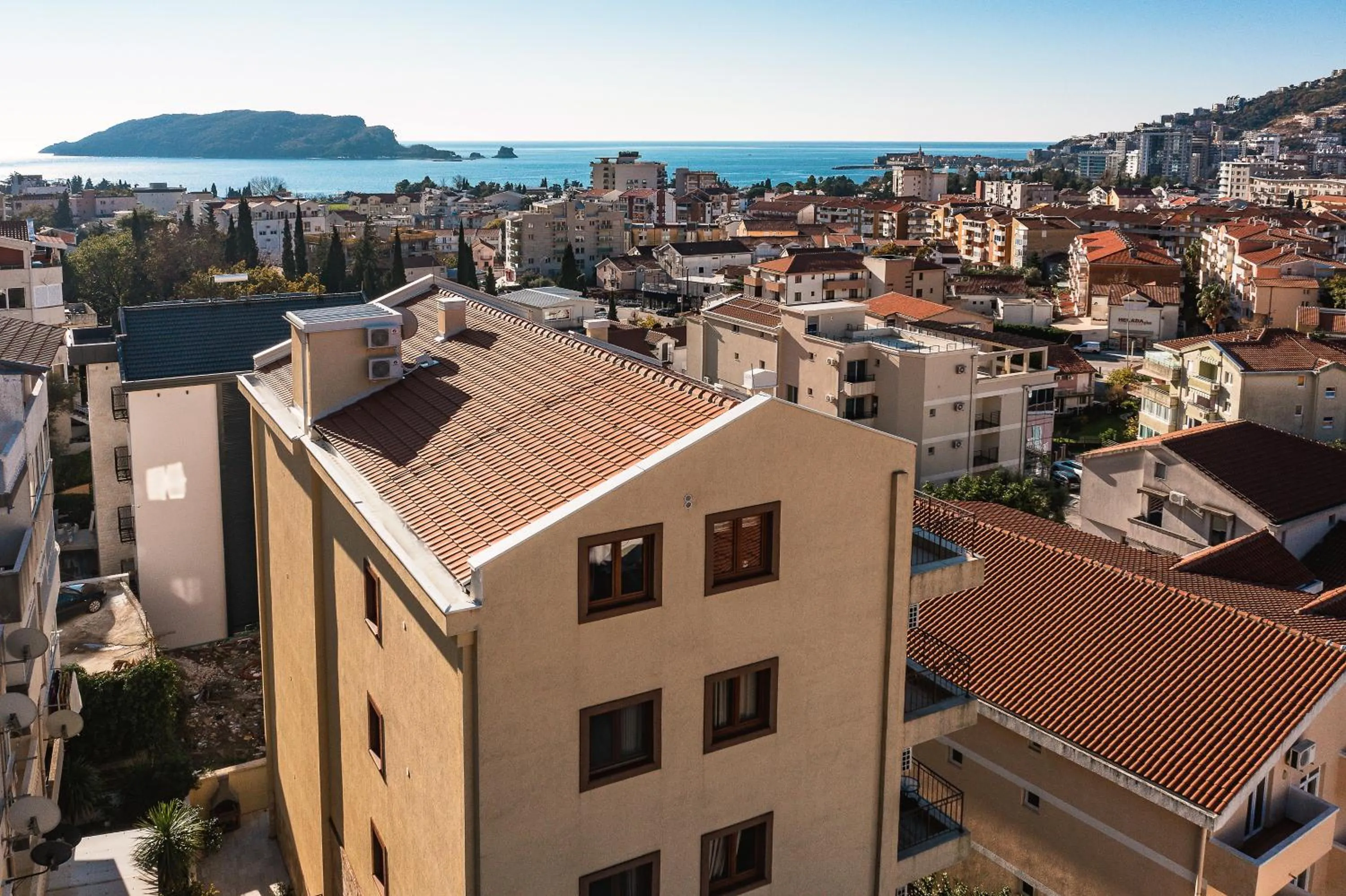 Arvala Apartments