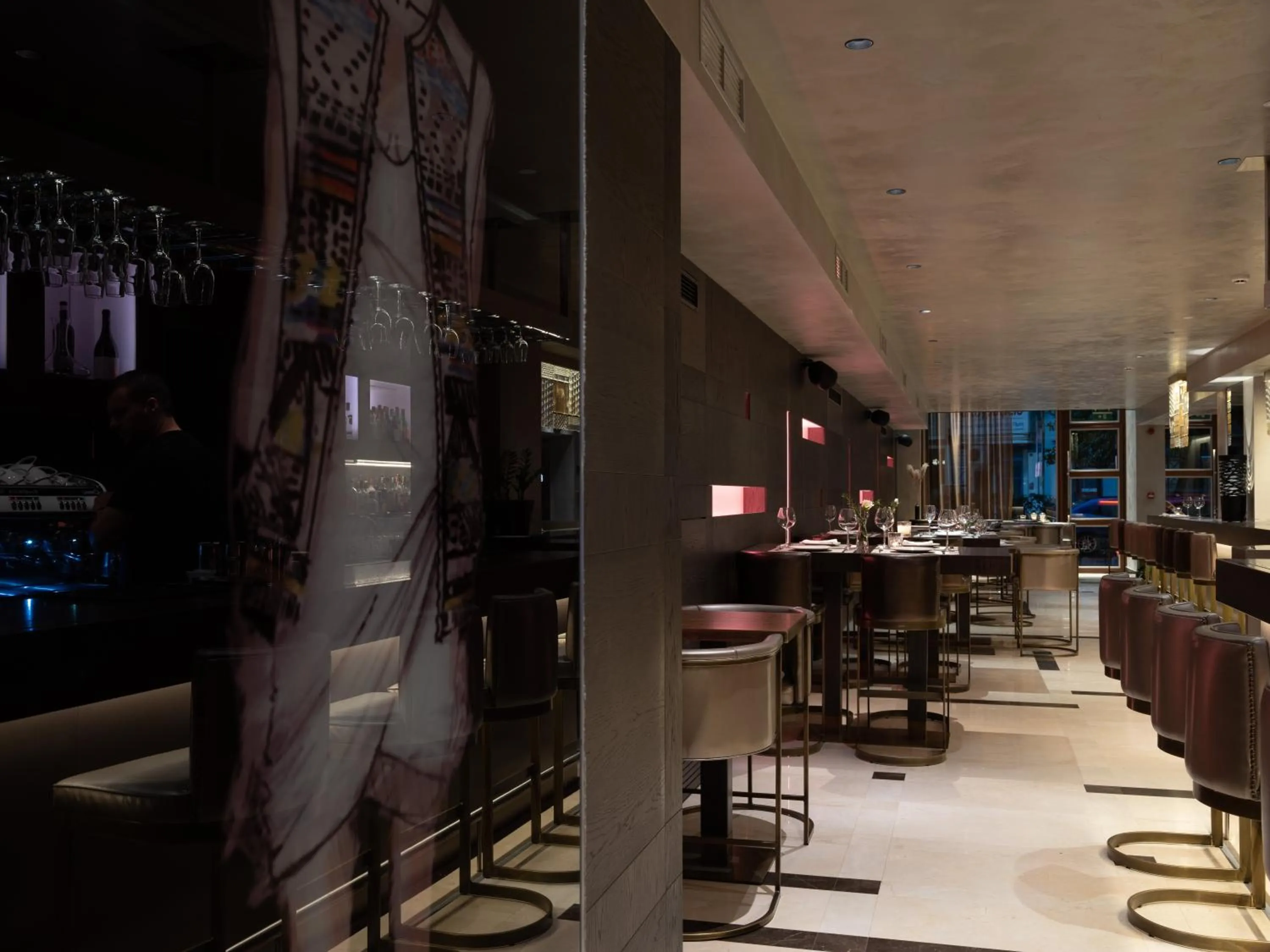 Restaurant/places to eat in SAZ City Life Boutique Hotel