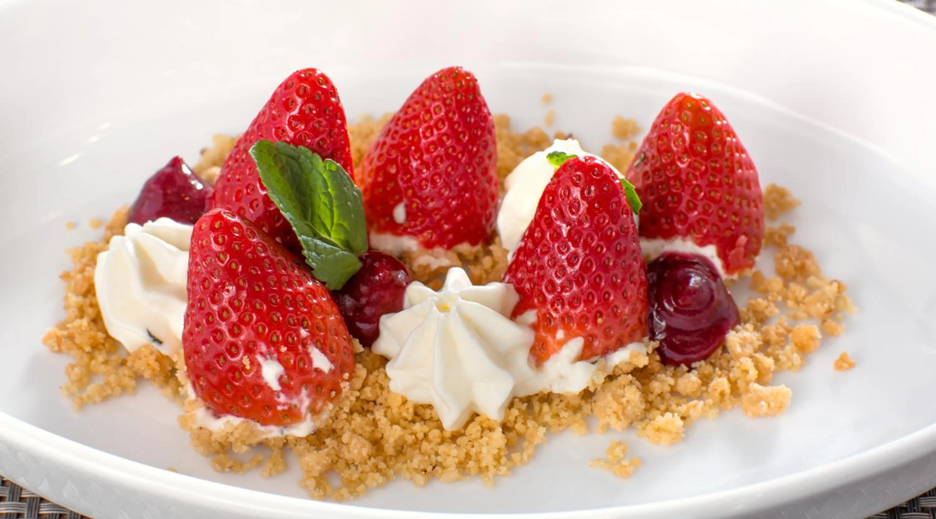 Food in SAZ City Life Boutique Hotel