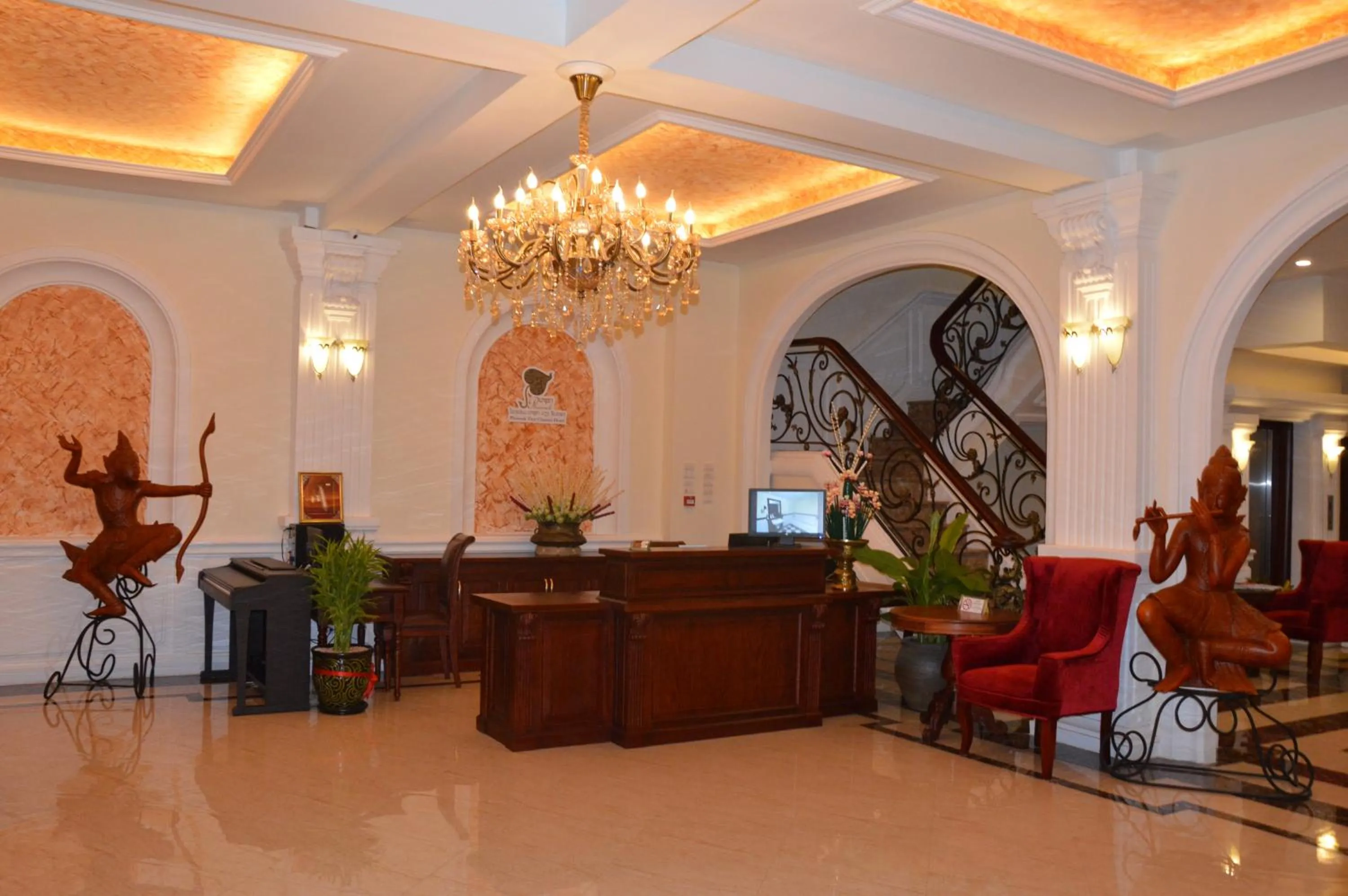 Lobby or reception in Phasouk Vien Chantra Hotel
