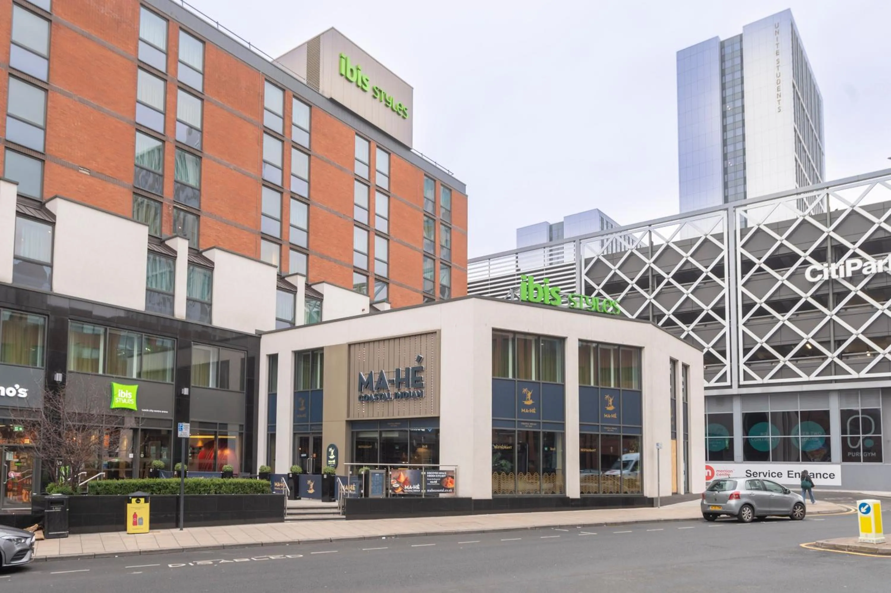 Quiet street view in ibis Styles Leeds City Centre Arena