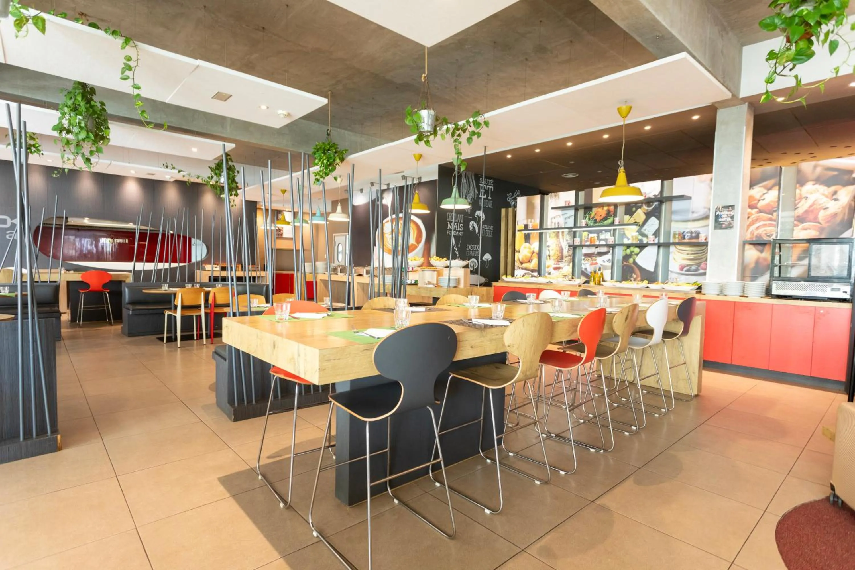 Restaurant/places to eat in Ibis Rabat Agdal