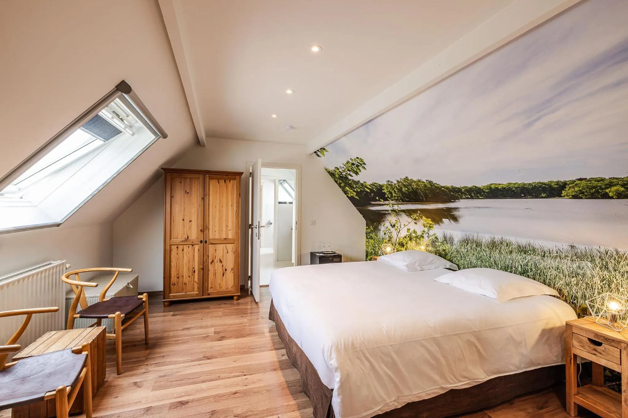 Photo of the whole room, Bed in Apollonia