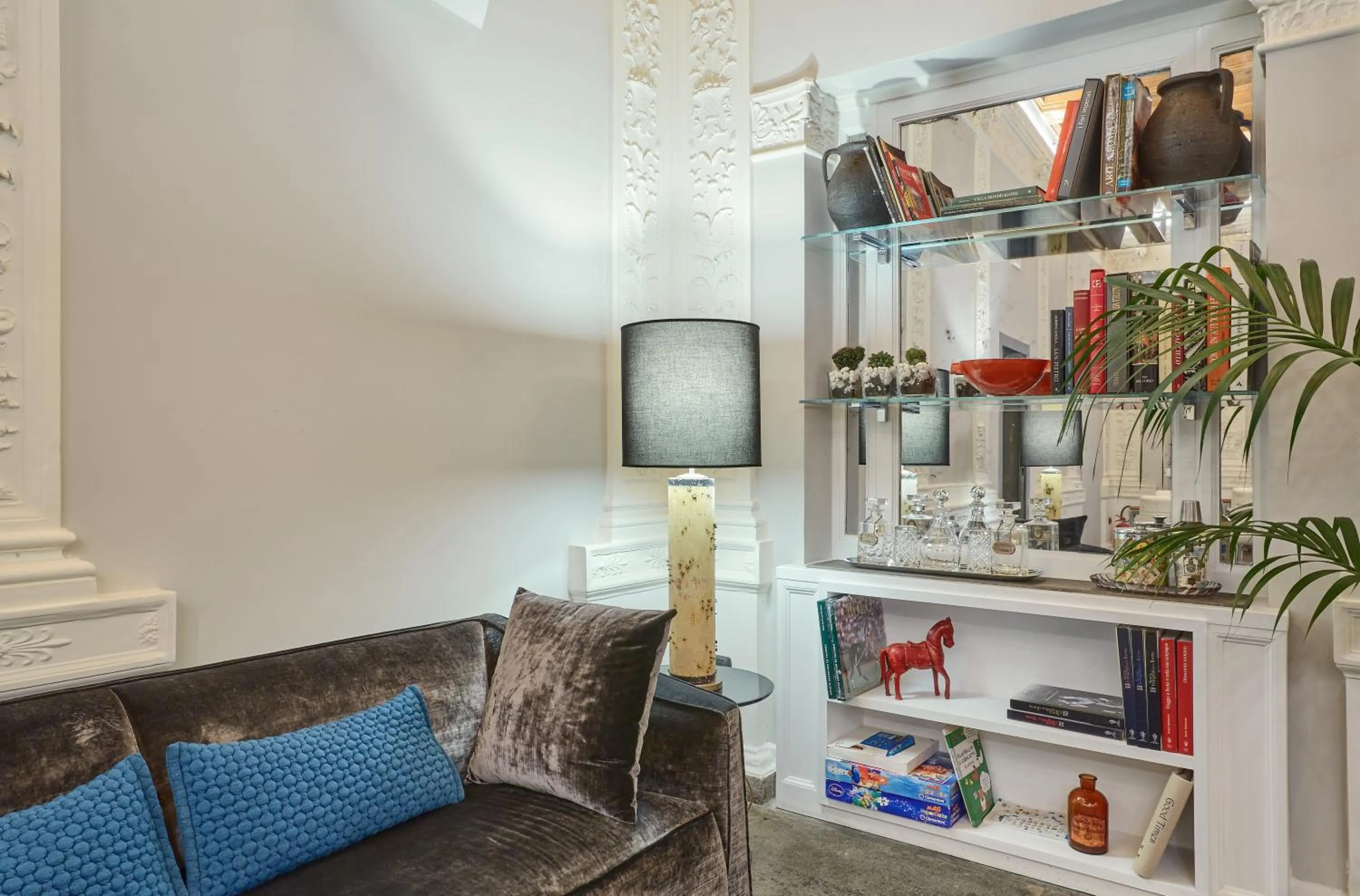 Communal lounge/ TV room in L'obelisque maison de luxe