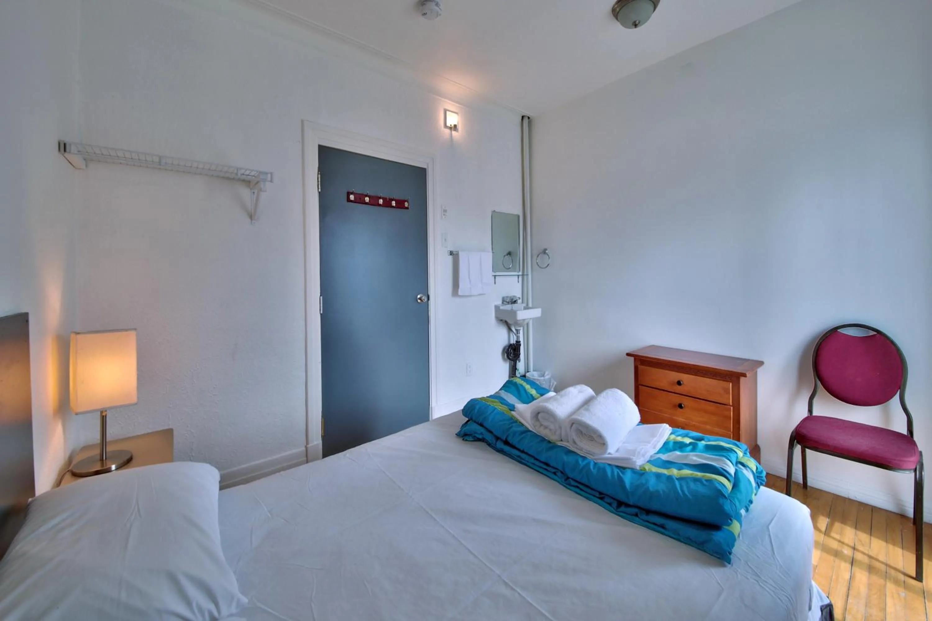 Bed in Hotel Mini Inc