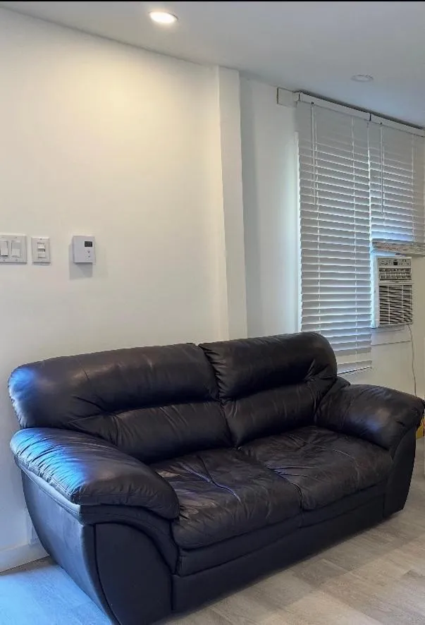 Hotel Mini Inc