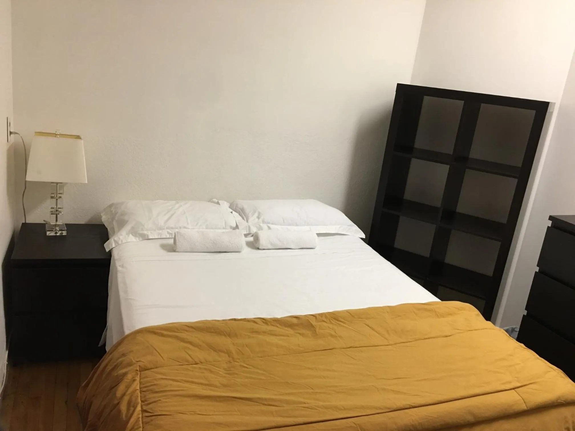 Bed in Hotel Mini Inc