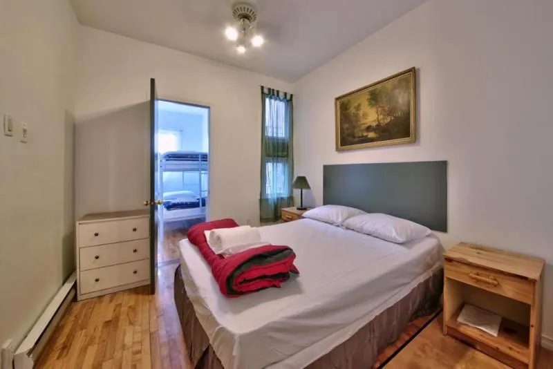 Bed in Hotel Mini Inc