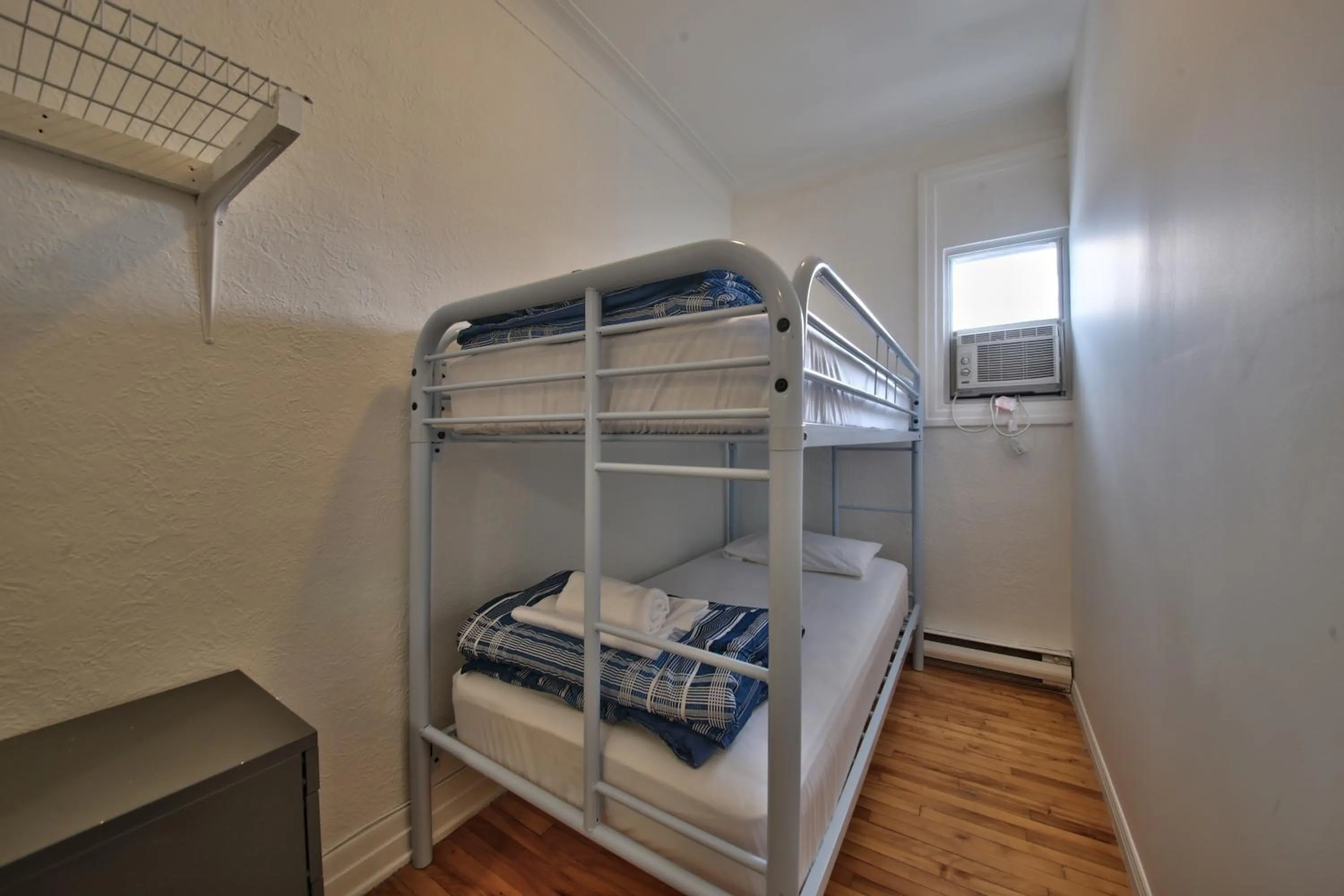 Bed in Hotel Mini Inc