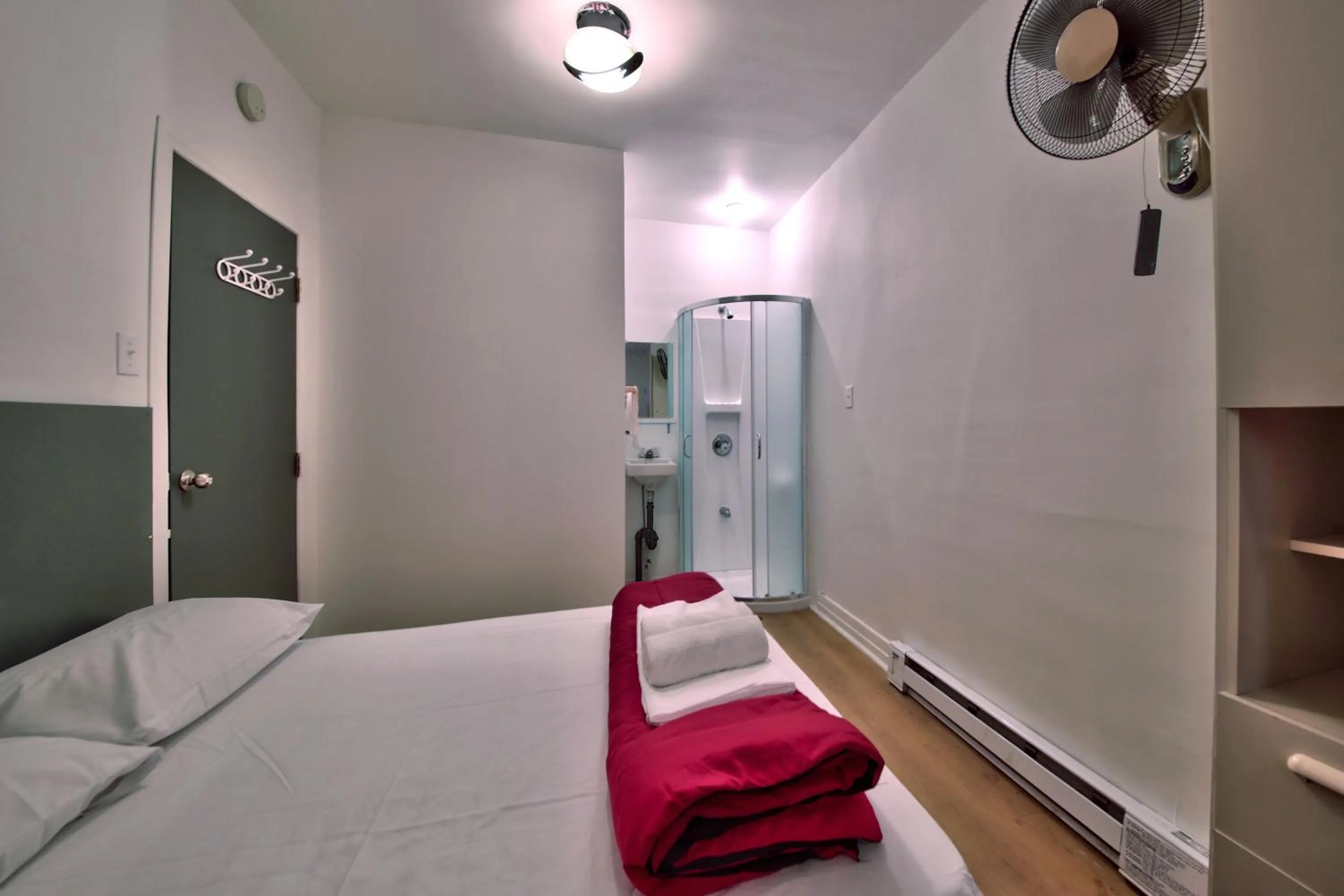 Bed in Hotel Mini Inc