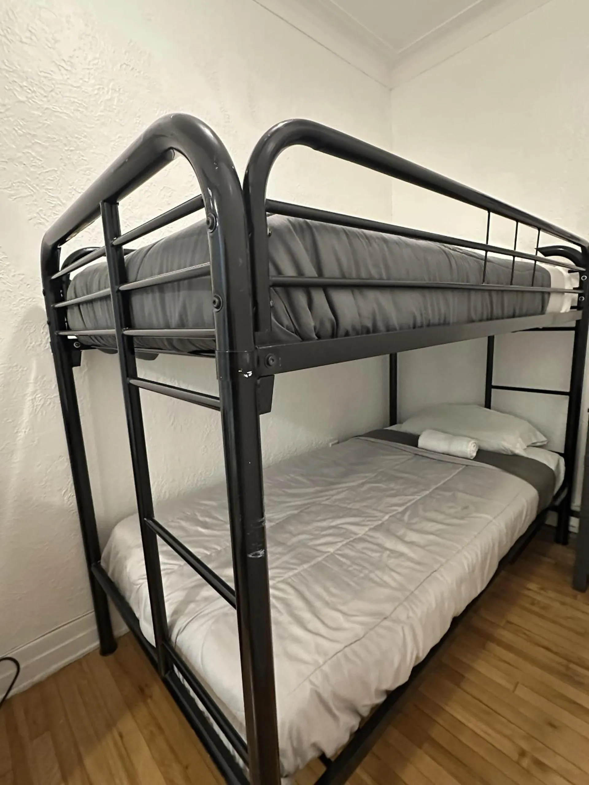 Bed in Hotel Mini Inc