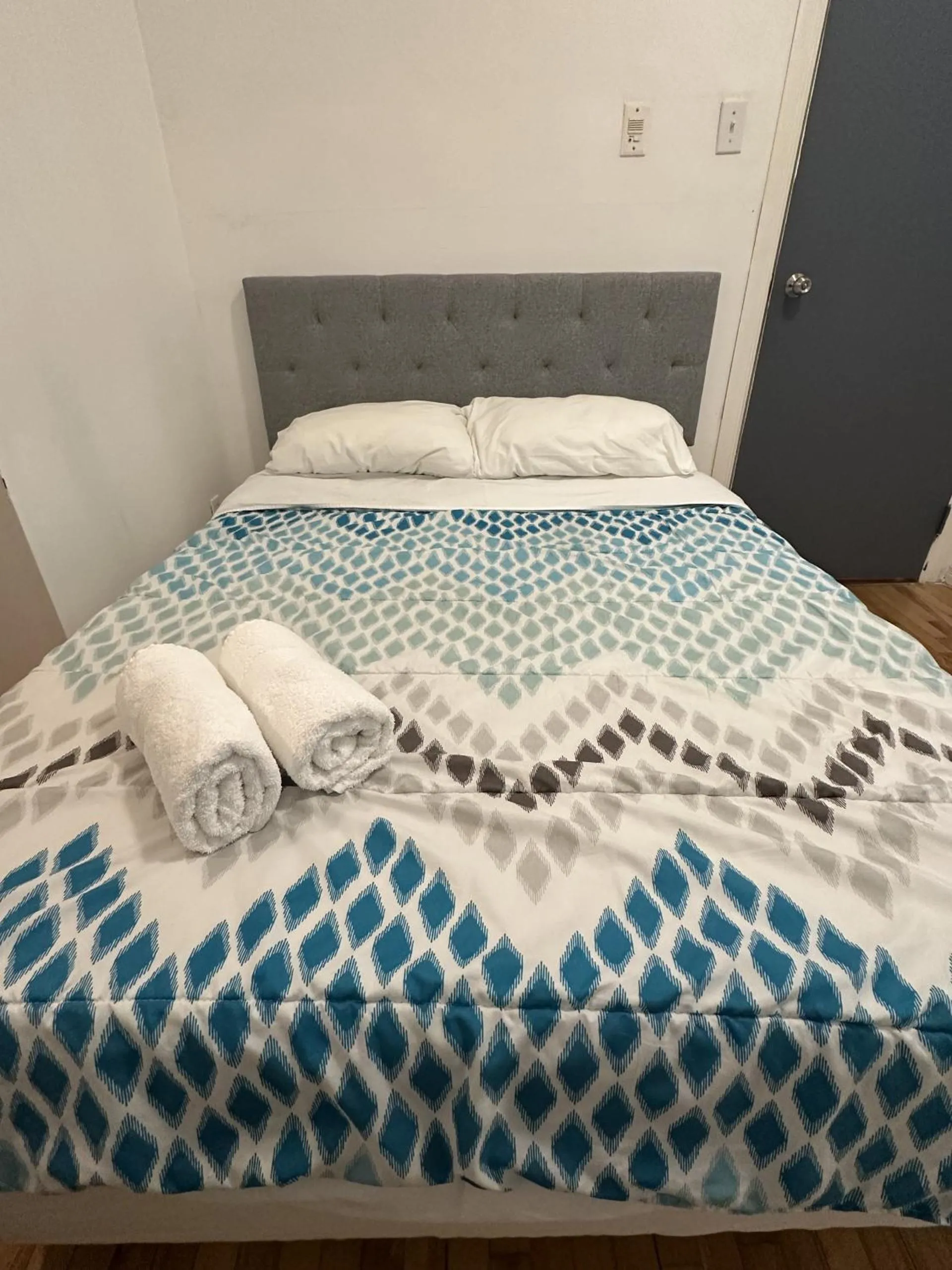 Bed in Hotel Mini Inc