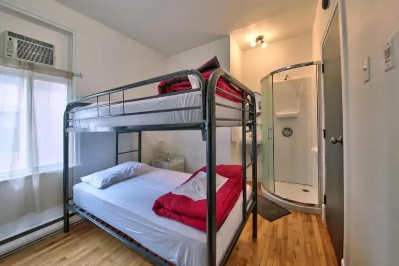 Economy Double Room in Hotel Mini Inc Economy Double Room in Hotel Mini Inc