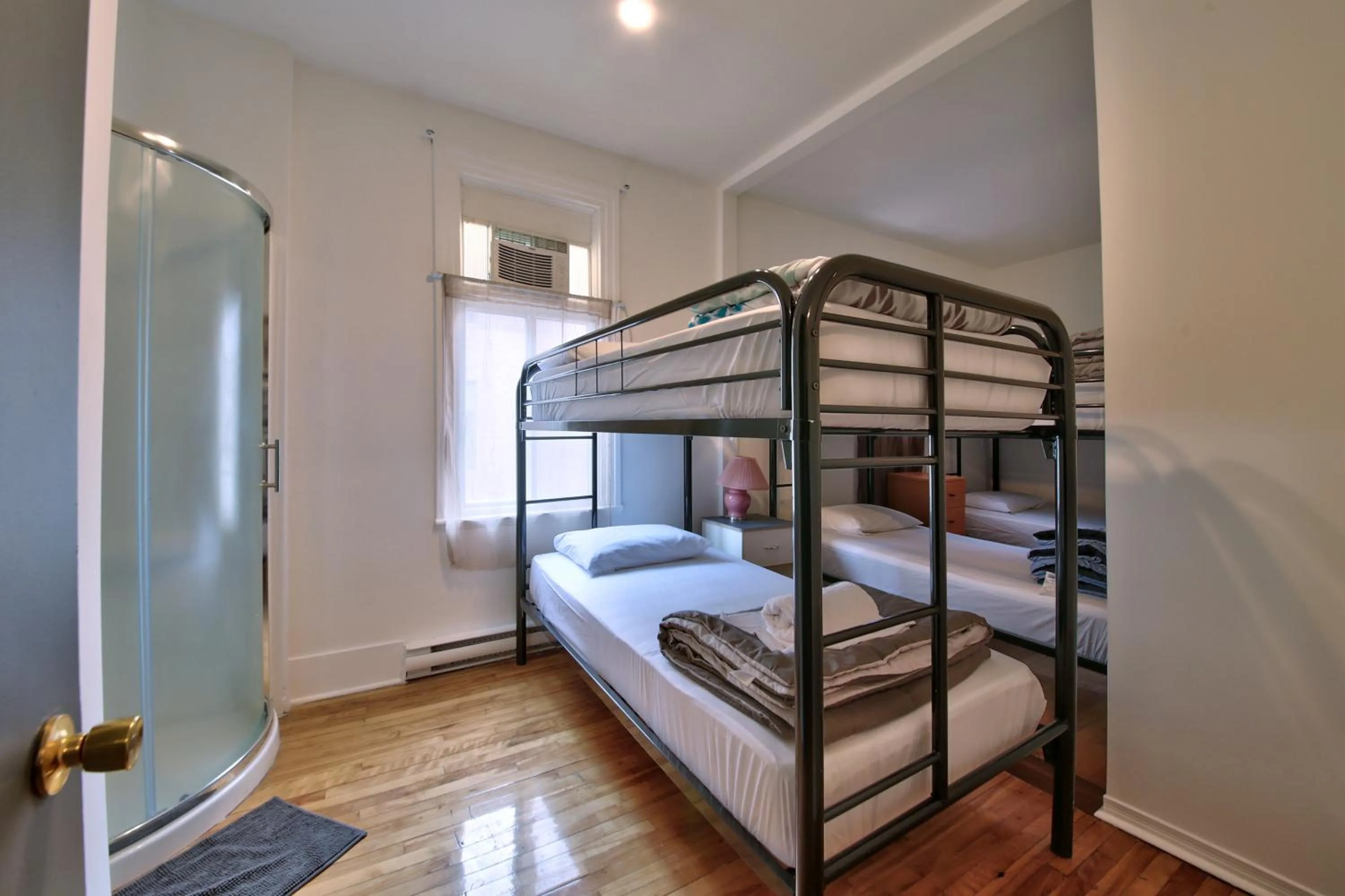 Bed in Hotel Mini Inc