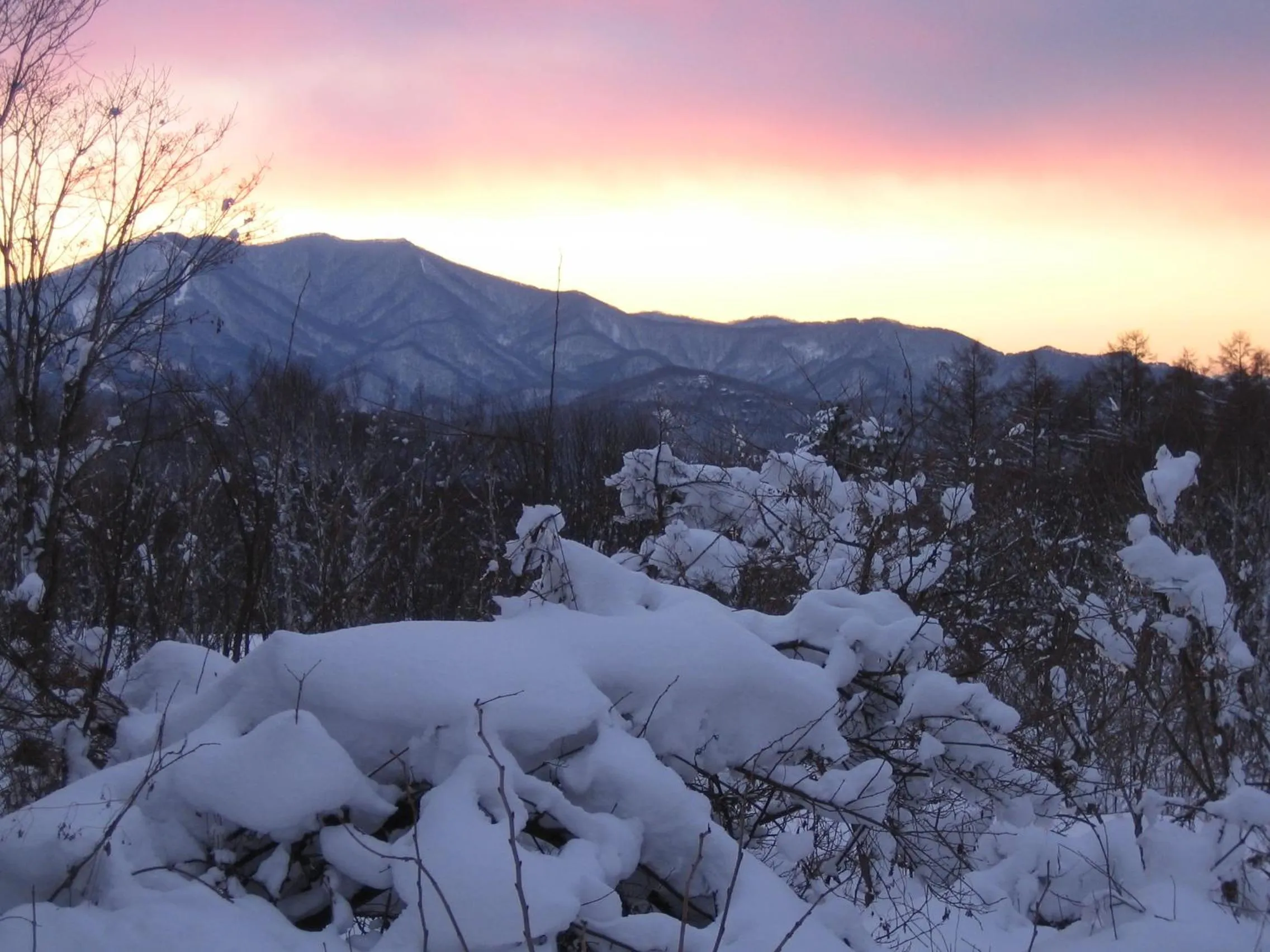 Property building in Lodge Amenouo