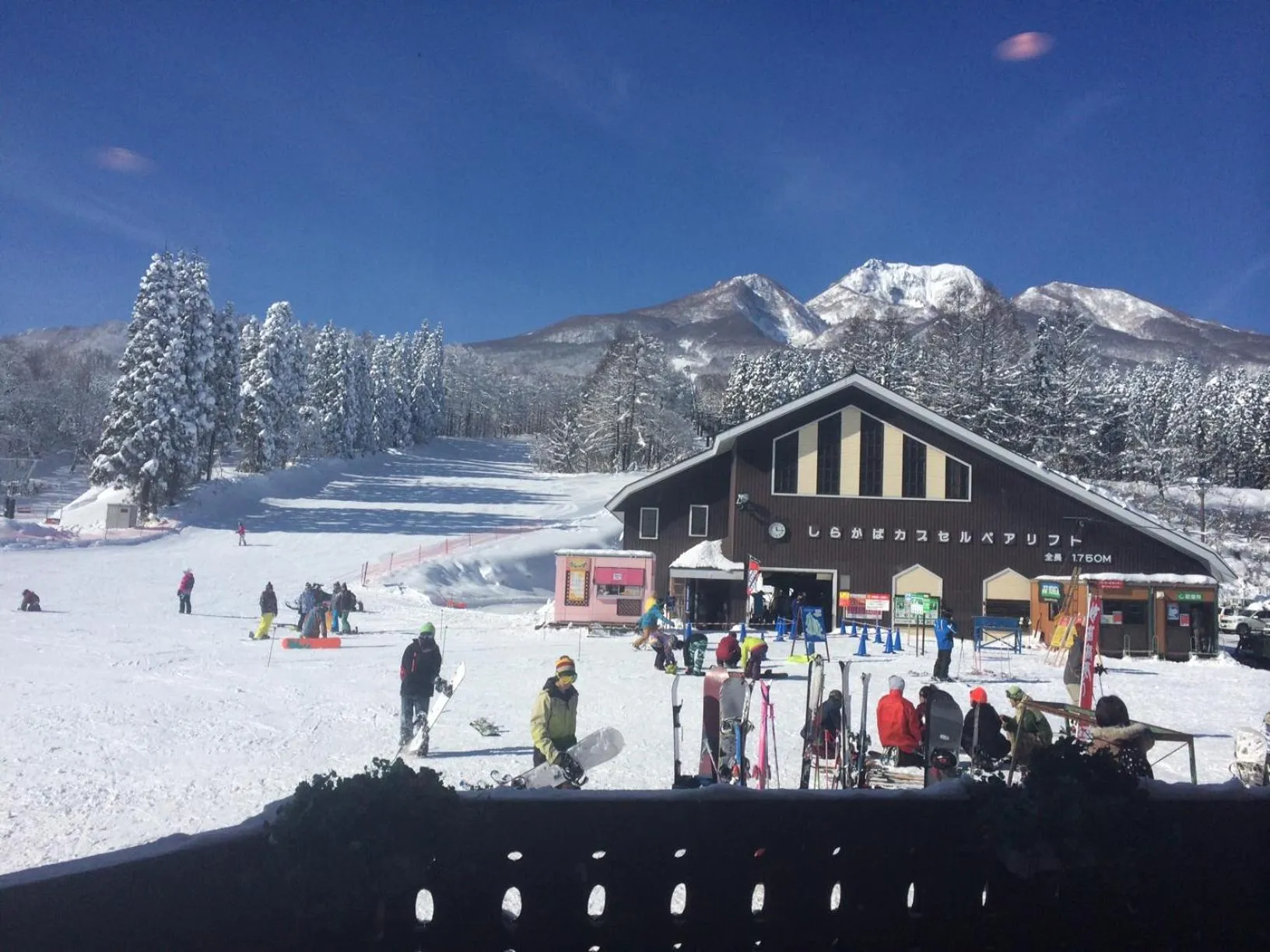 Property building in Lodge Amenouo