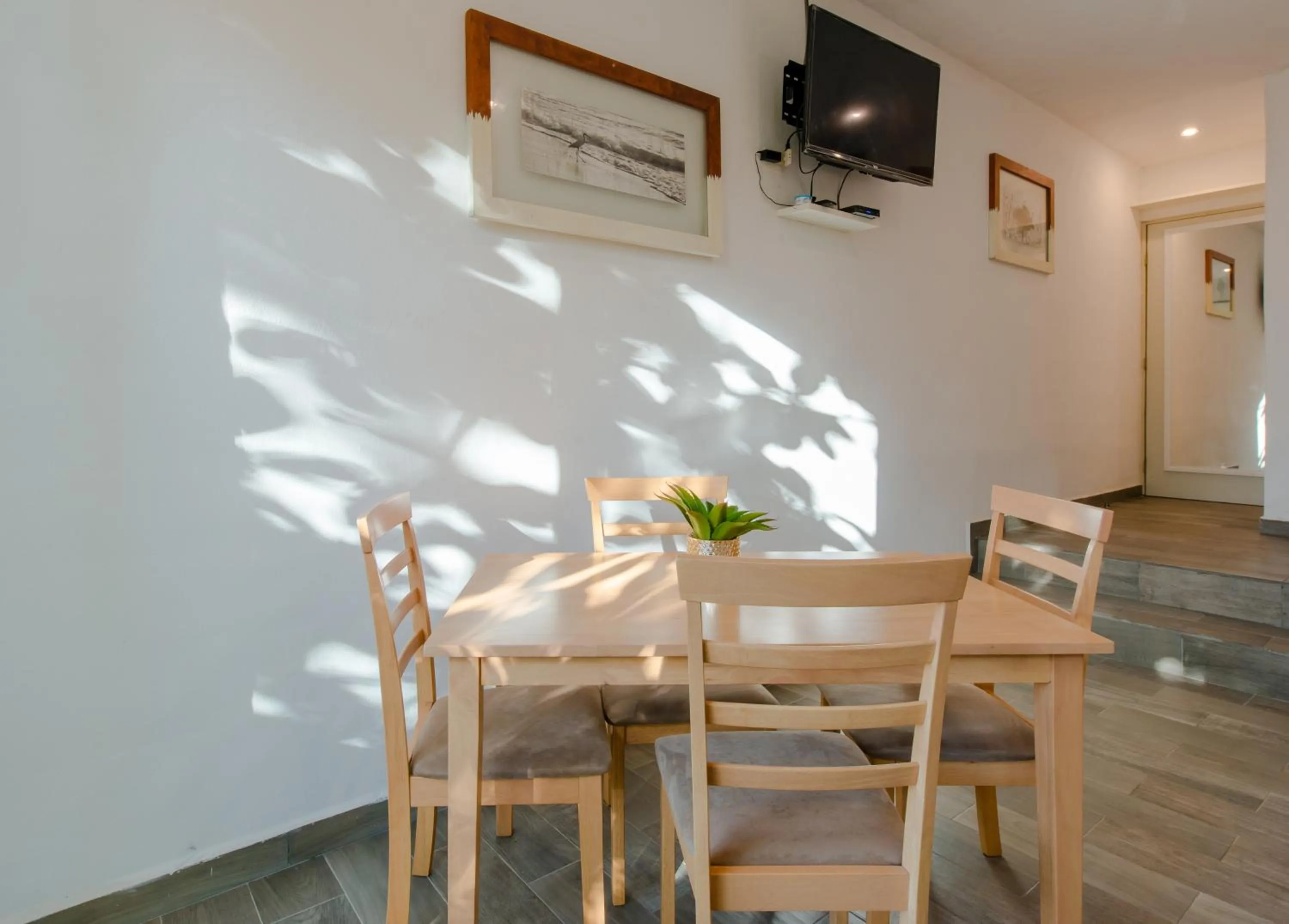 Communal lounge/ TV room in Casa Luca