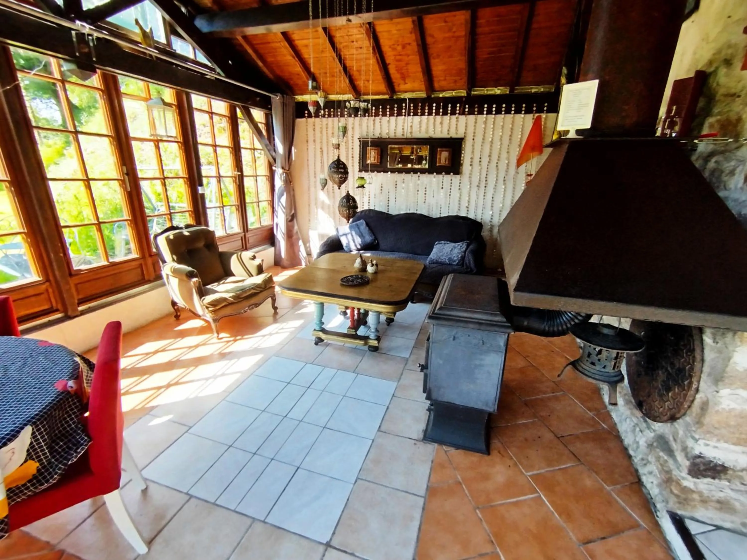 Property building in Dependance du Moulin Galuzot