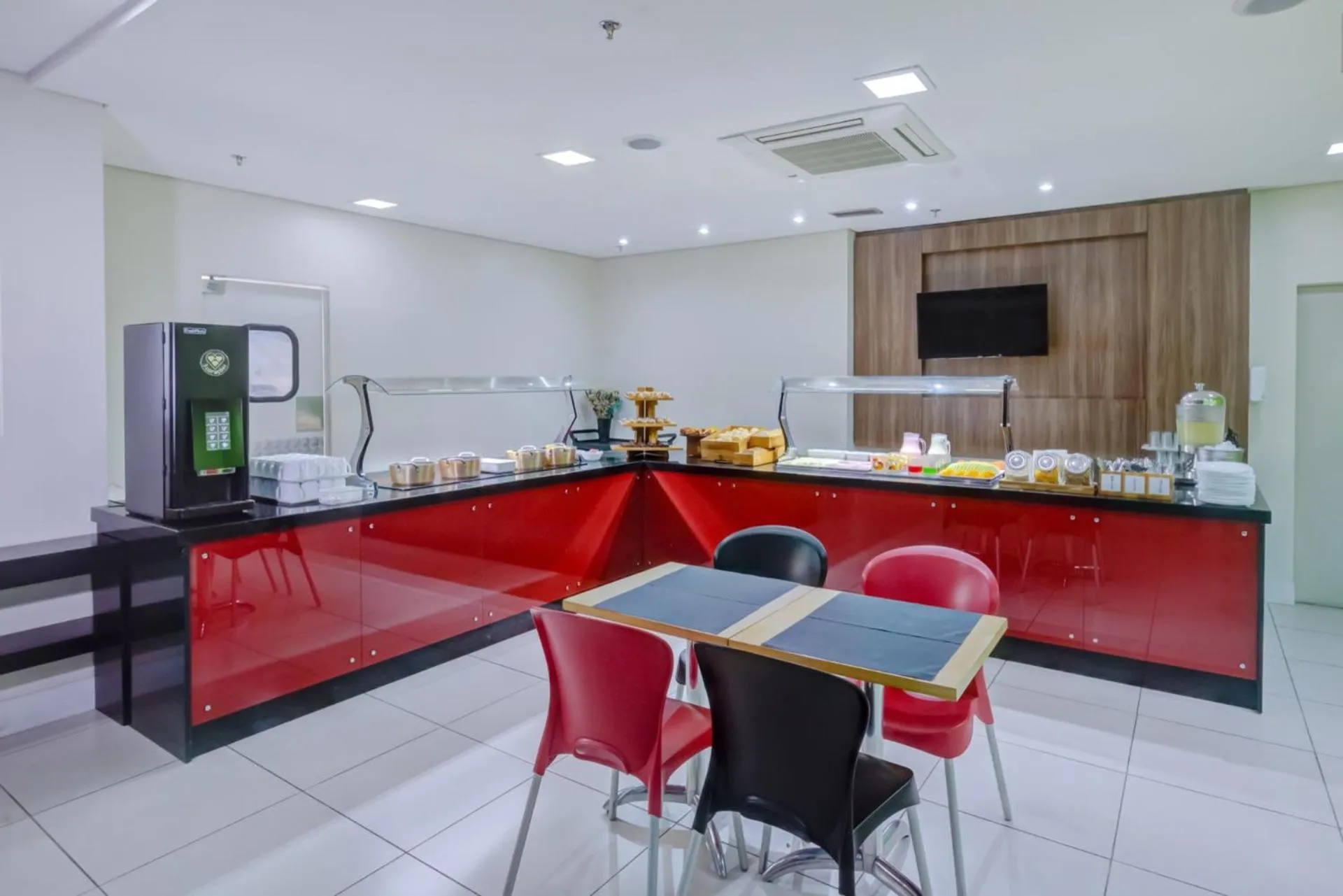 Breakfast in Go Inn Cambuí Campinas