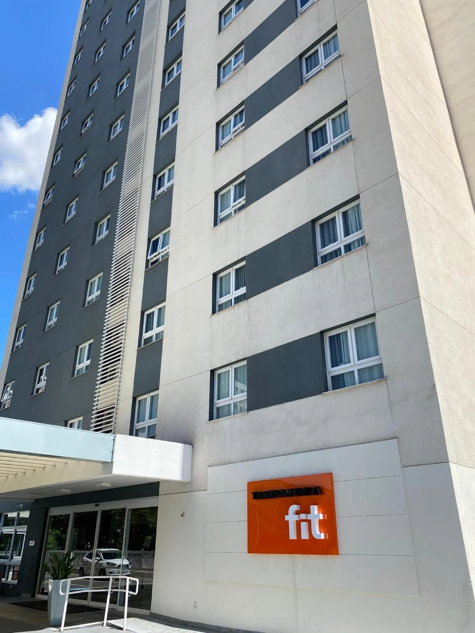 Facade/entrance in Go Inn Cambuí Campinas