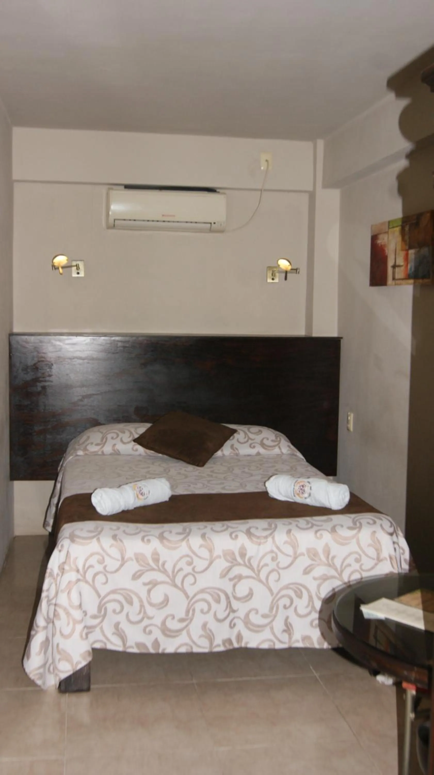 Bedroom in Hotel San Francisco