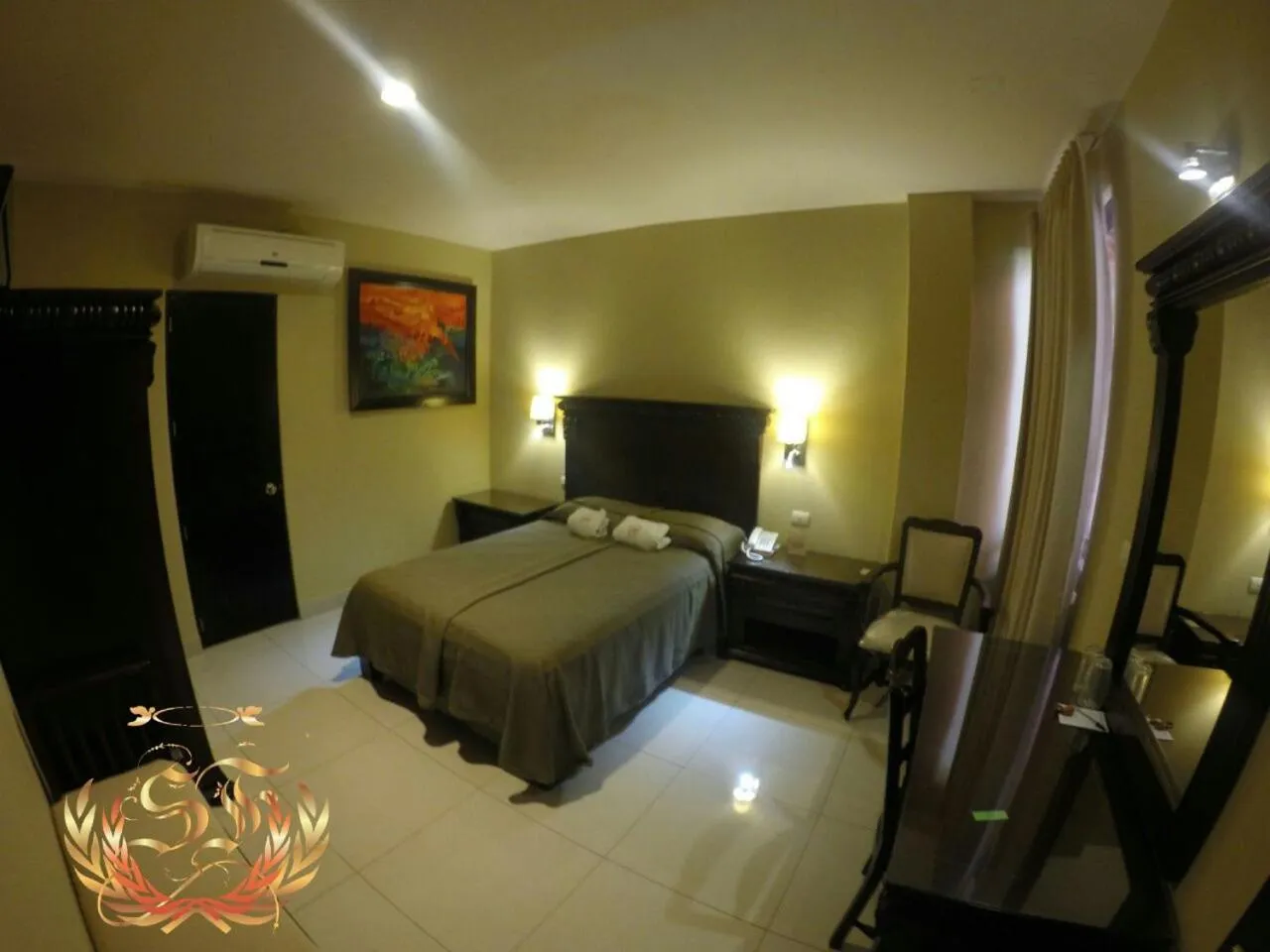 Photo of the whole room in Hotel San Francisco