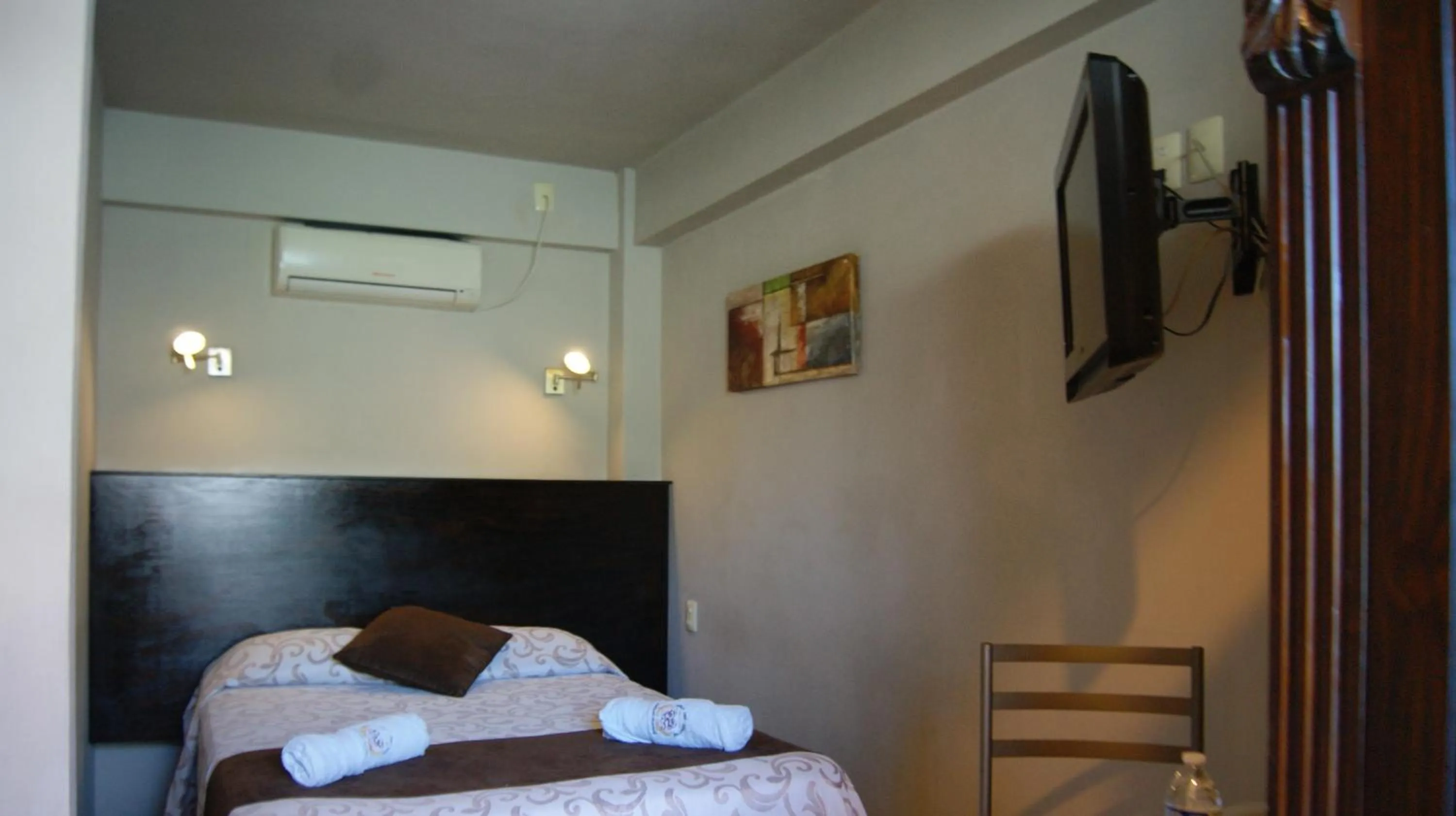 Bedroom in Hotel San Francisco