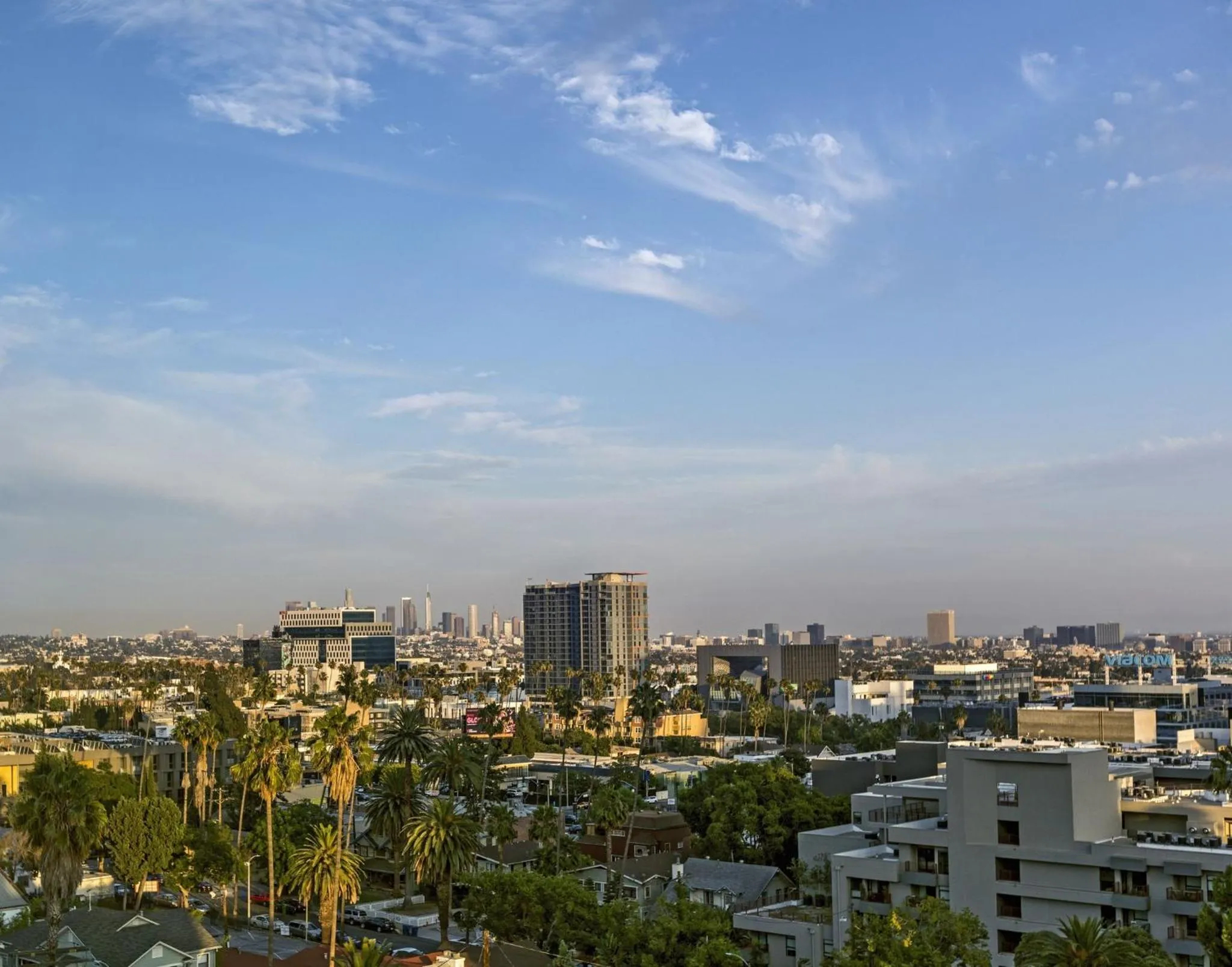Photo of the whole room in Kimpton Everly Hotel Hollywood by IHG