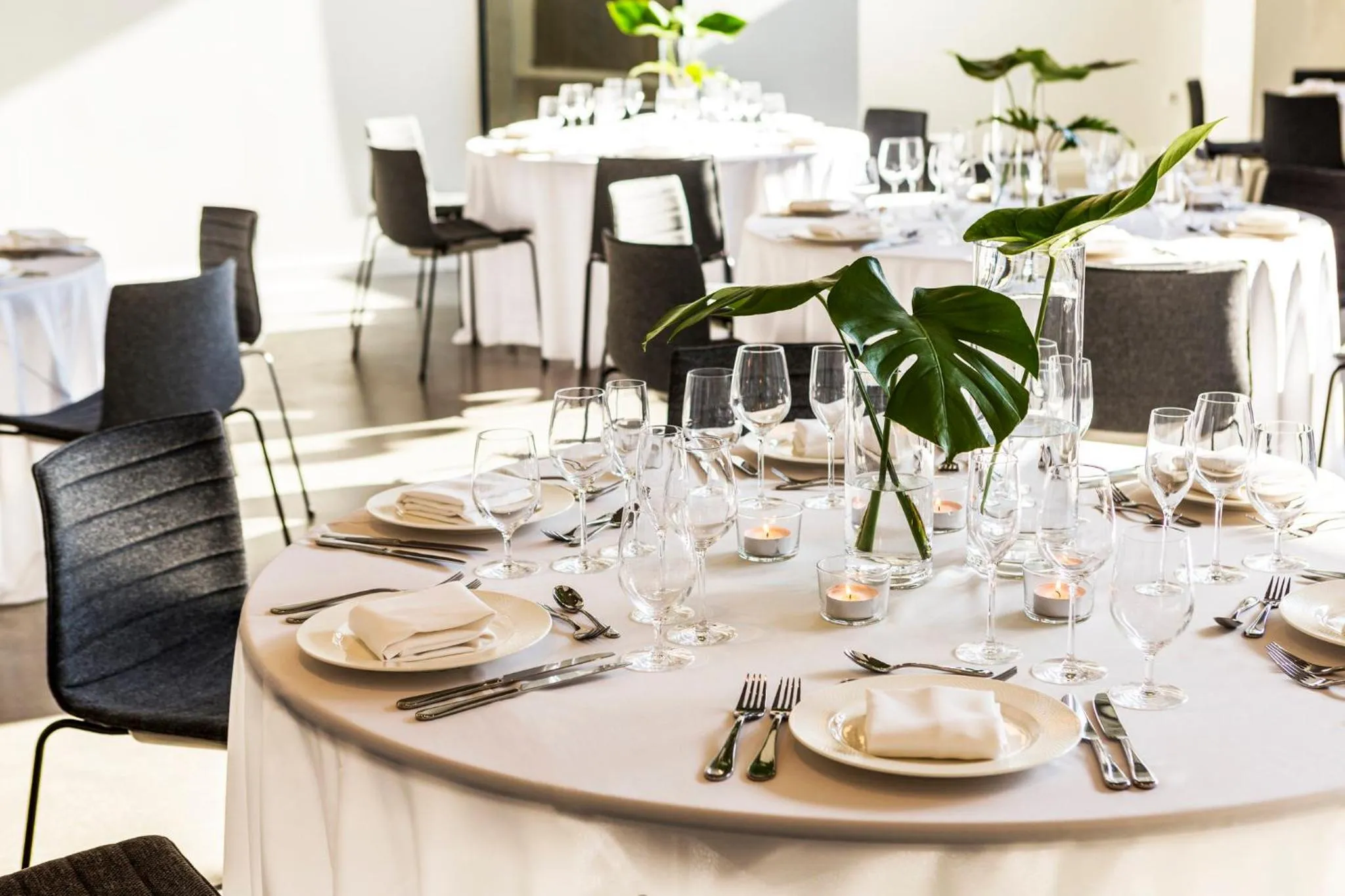 Meeting/conference room in Kimpton Everly Hotel Hollywood by IHG