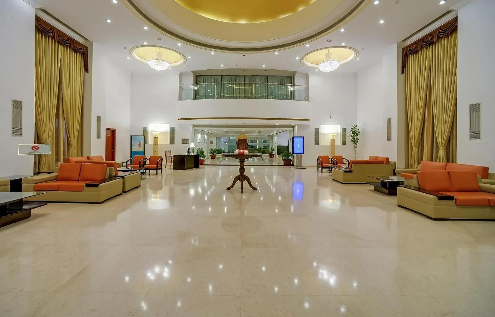 Lobby or reception in Royal Sarovar Portico Siliguri