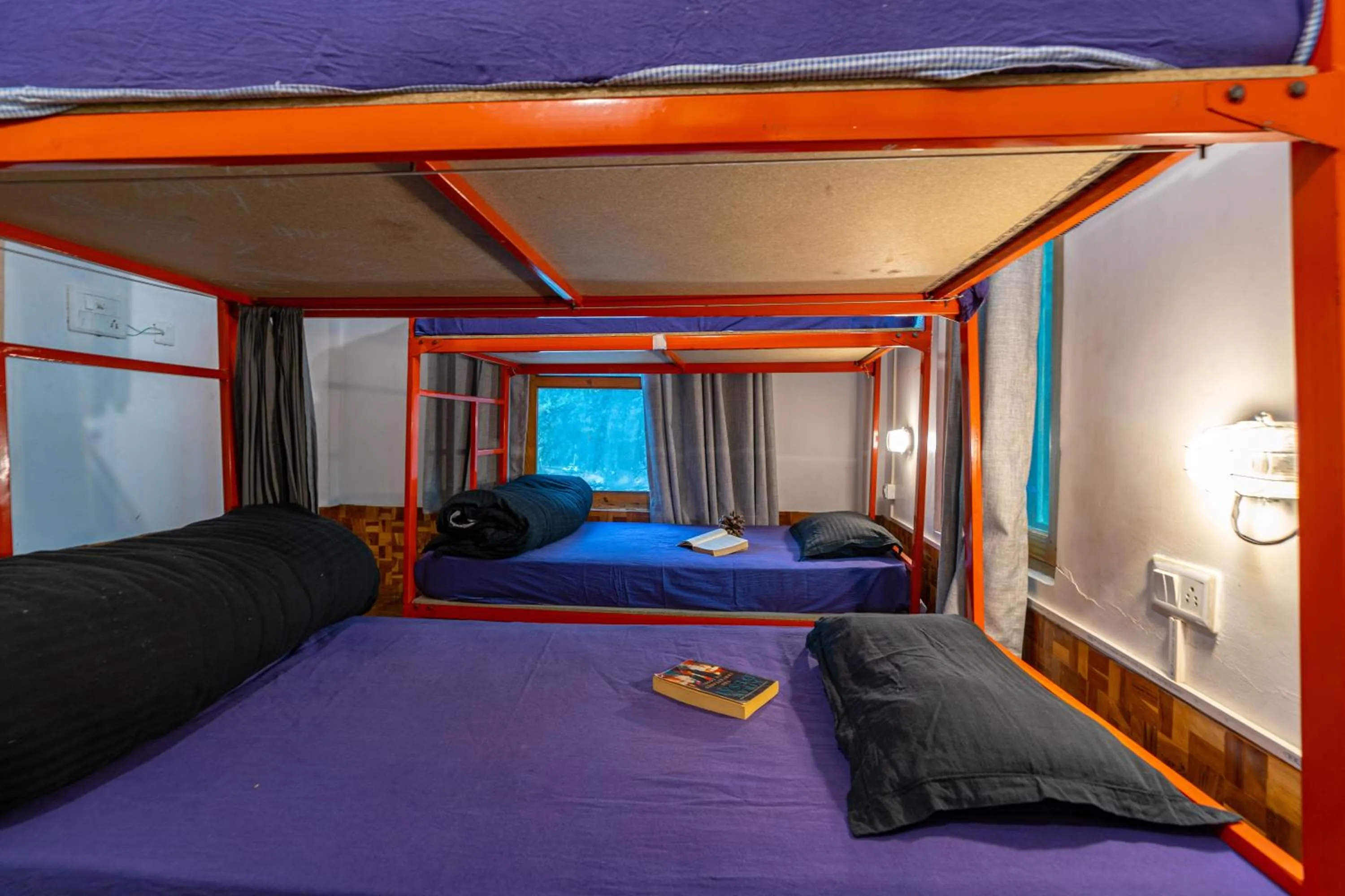 Photo of the whole room, Bed in Nomads Hostel